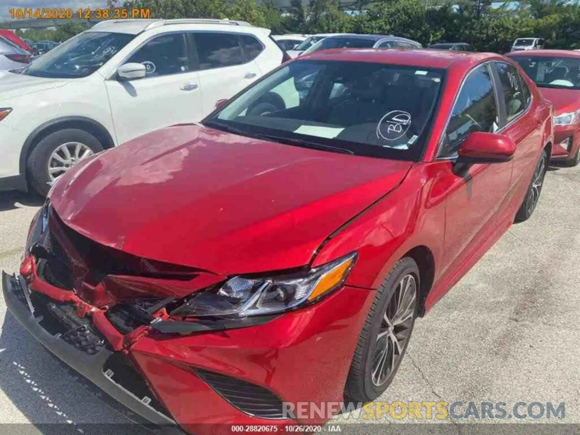 14 Photograph of a damaged car 4T1G11AK2LU346755 TOYOTA CAMRY 2020