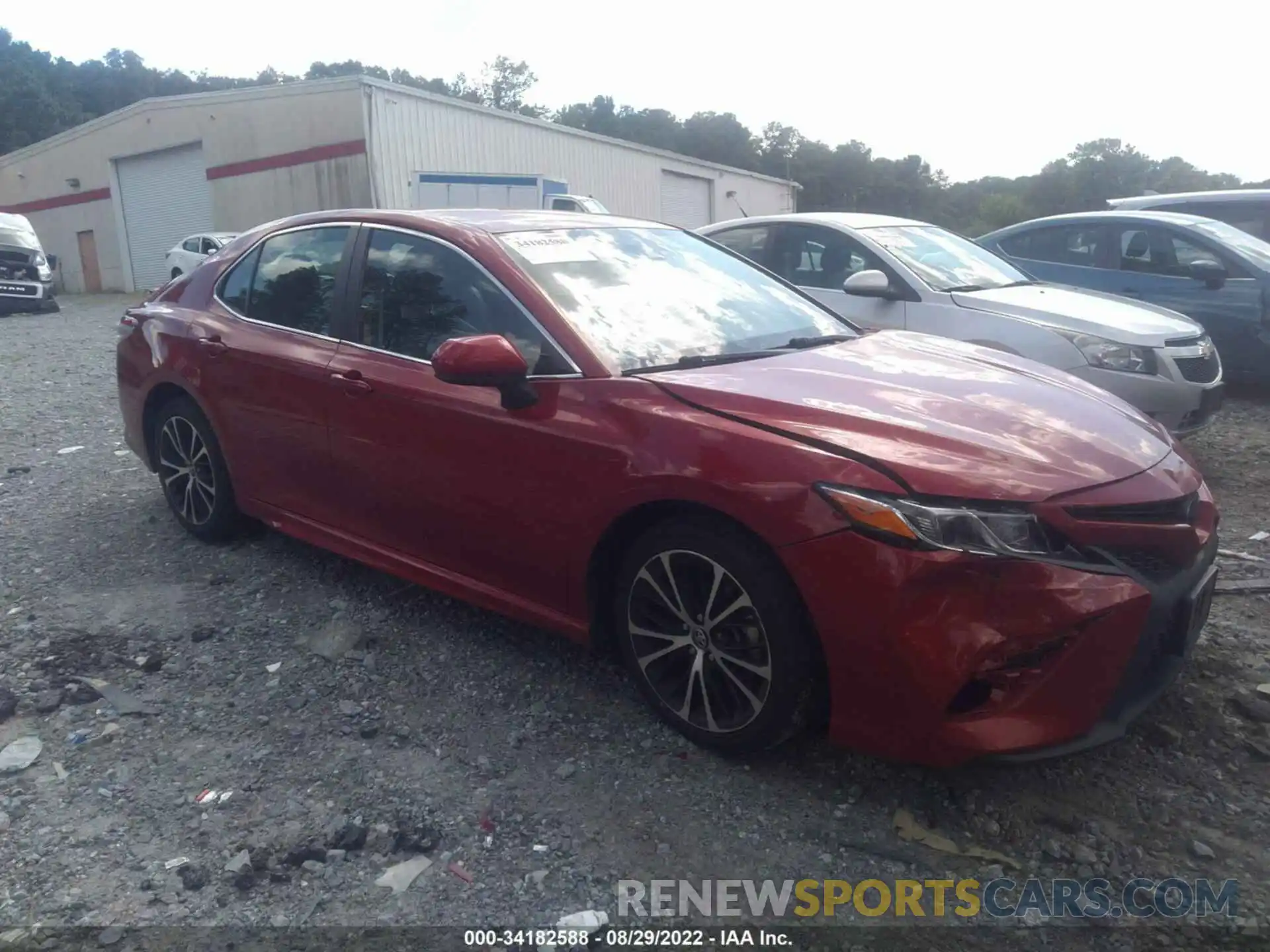 1 Photograph of a damaged car 4T1G11AK2LU346870 TOYOTA CAMRY 2020