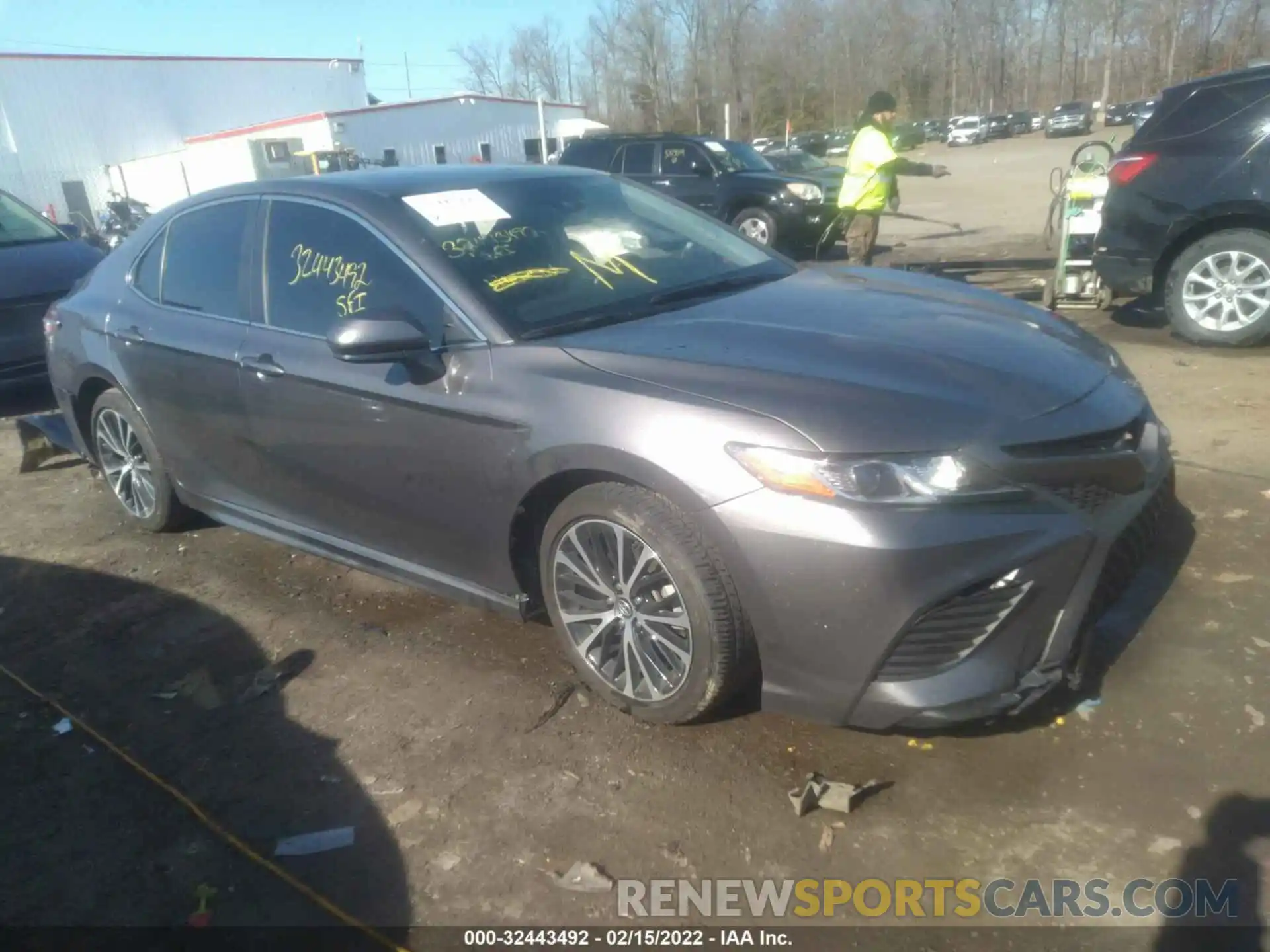 1 Photograph of a damaged car 4T1G11AK2LU347940 TOYOTA CAMRY 2020