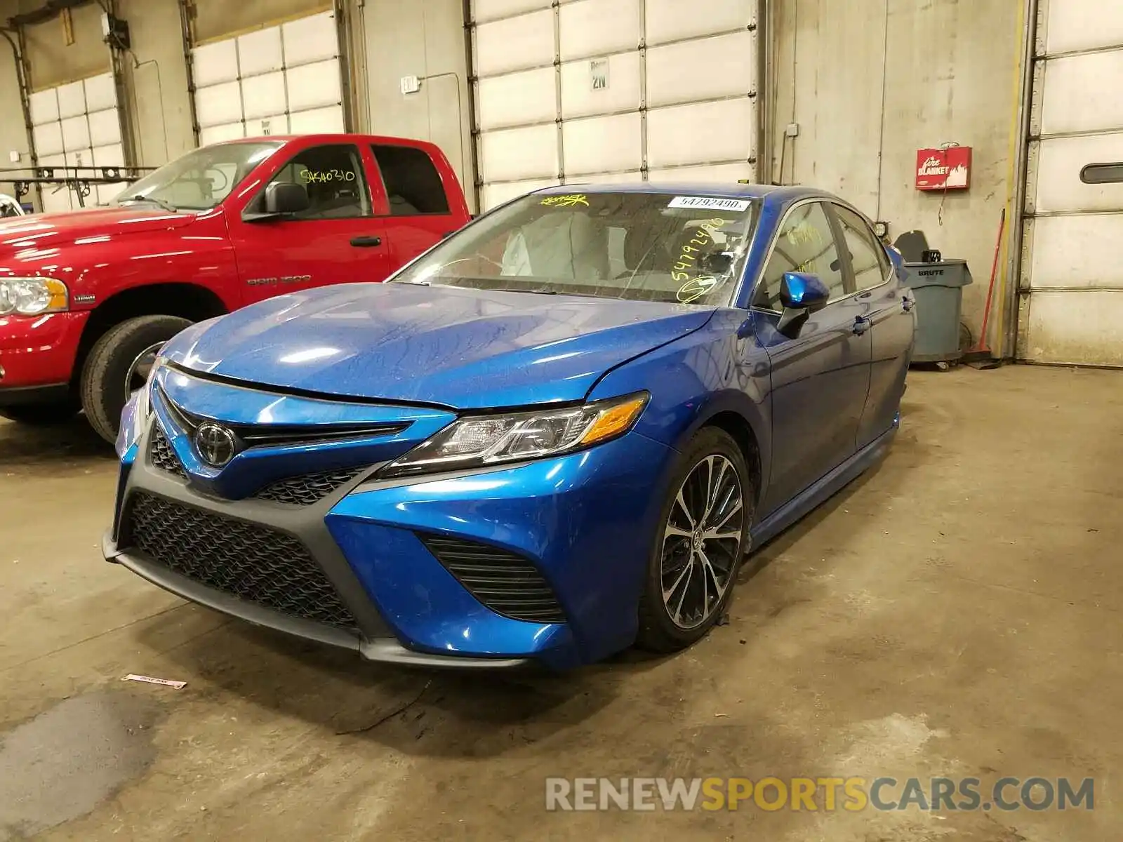 2 Photograph of a damaged car 4T1G11AK2LU349400 TOYOTA CAMRY 2020