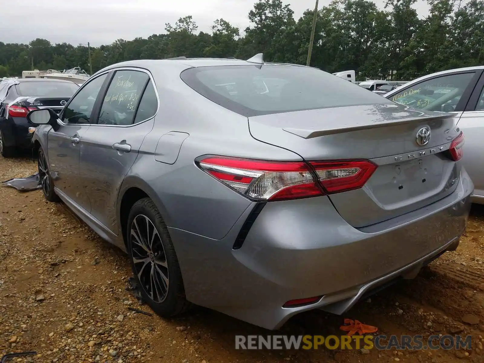 3 Photograph of a damaged car 4T1G11AK2LU357853 TOYOTA CAMRY 2020