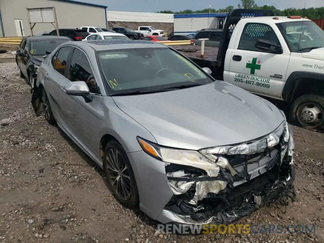 1 Photograph of a damaged car 4T1G11AK2LU357982 TOYOTA CAMRY 2020