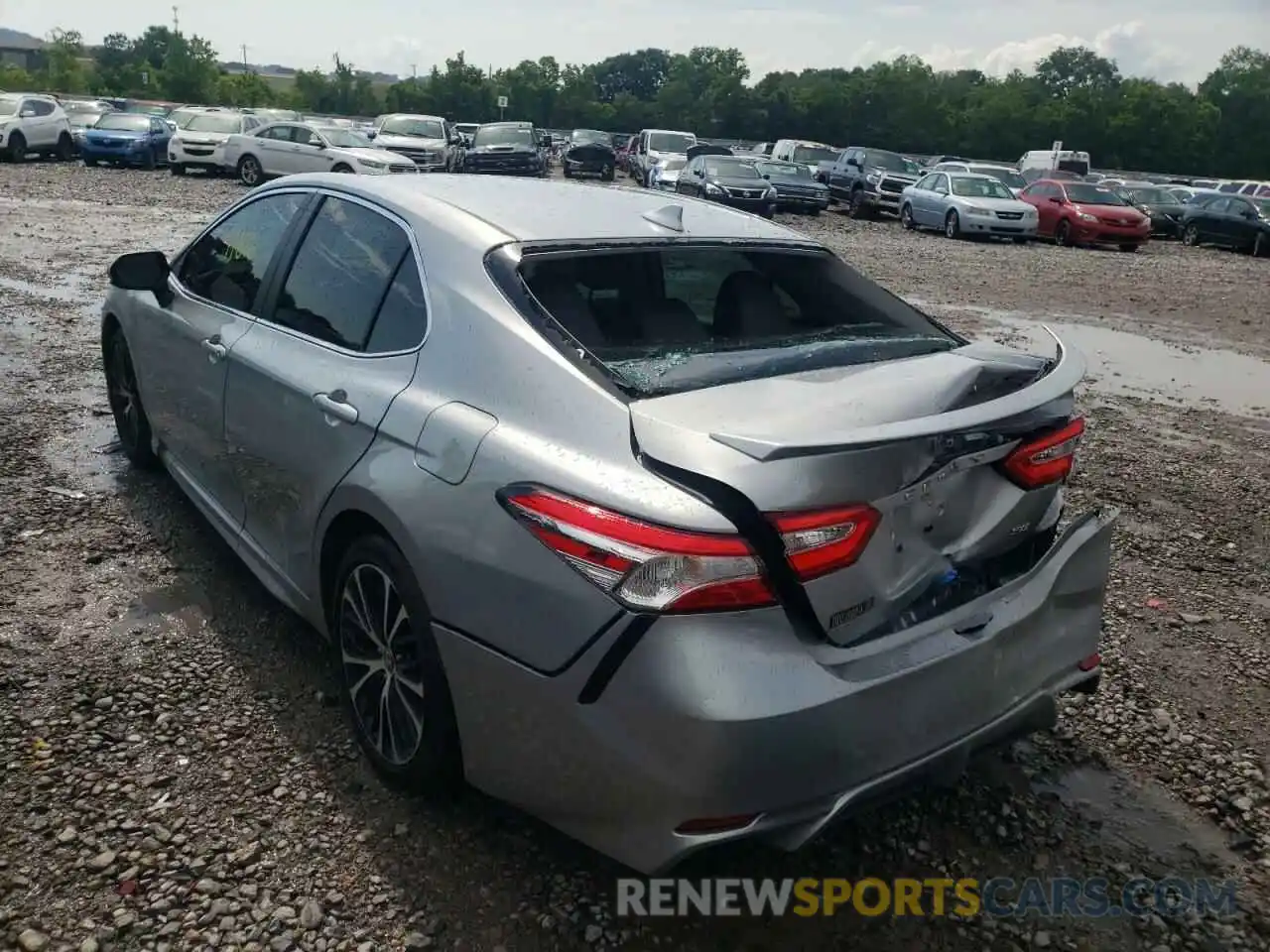 3 Photograph of a damaged car 4T1G11AK2LU357982 TOYOTA CAMRY 2020