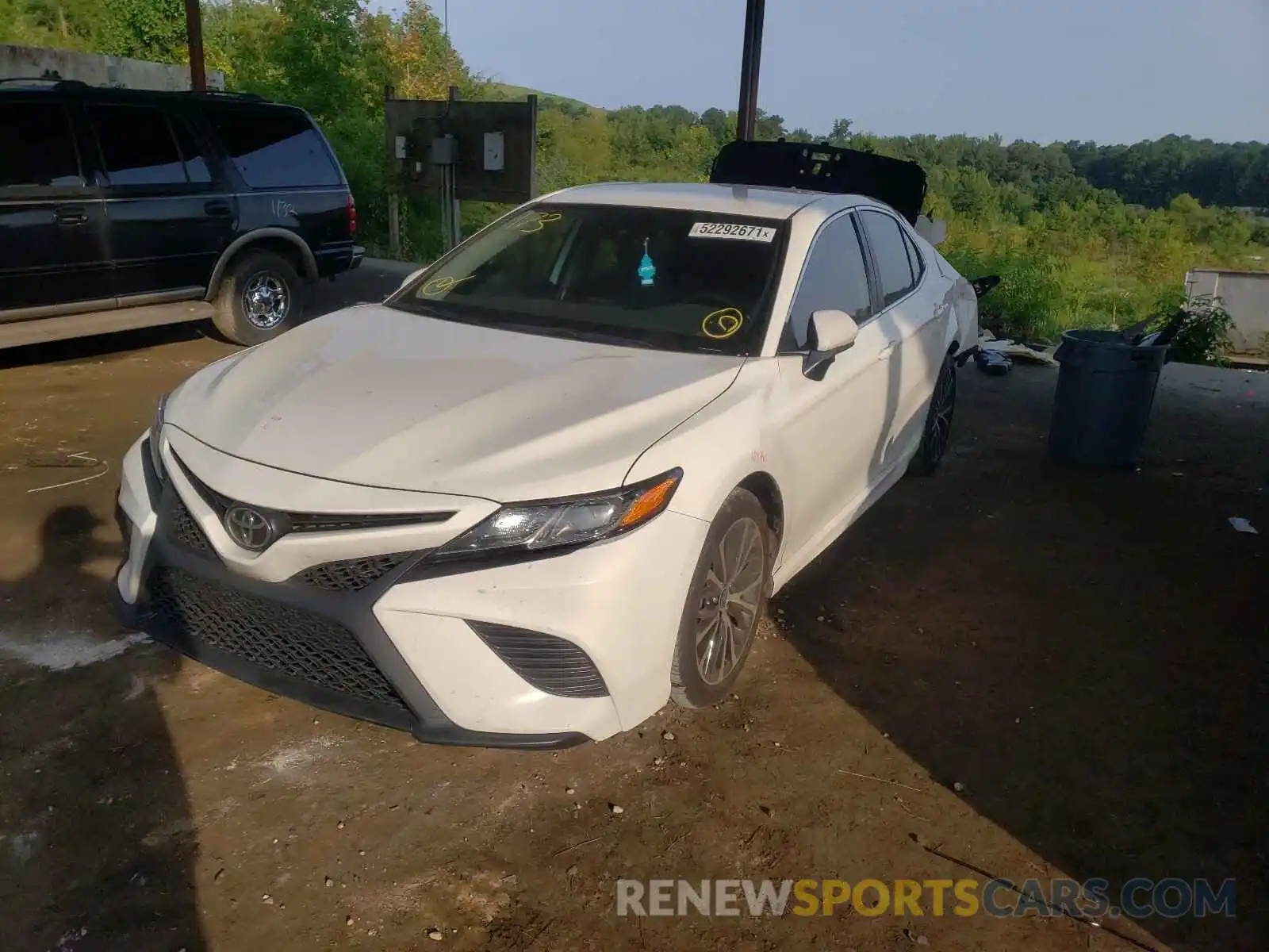 2 Photograph of a damaged car 4T1G11AK2LU359201 TOYOTA CAMRY 2020