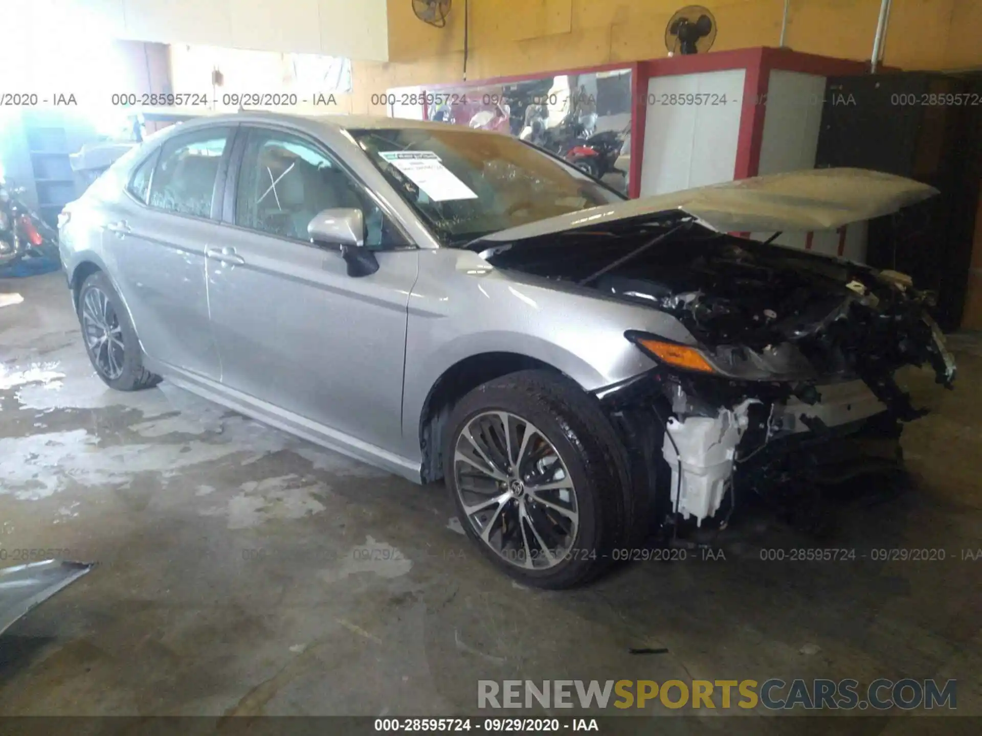 1 Photograph of a damaged car 4T1G11AK2LU359845 TOYOTA CAMRY 2020