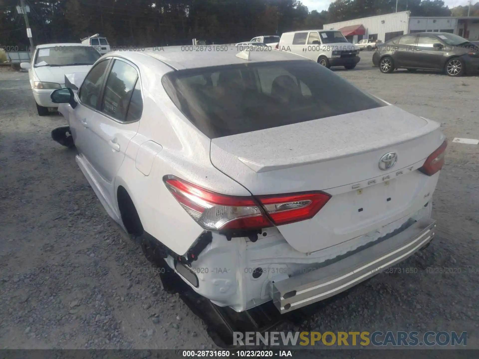 3 Photograph of a damaged car 4T1G11AK2LU360395 TOYOTA CAMRY 2020