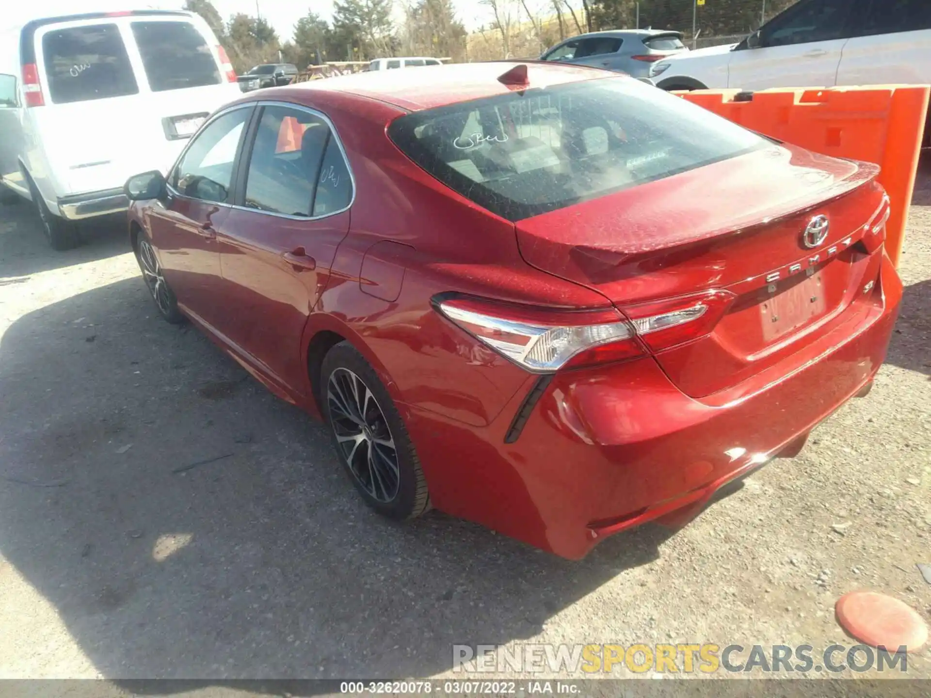 3 Photograph of a damaged car 4T1G11AK2LU361899 TOYOTA CAMRY 2020