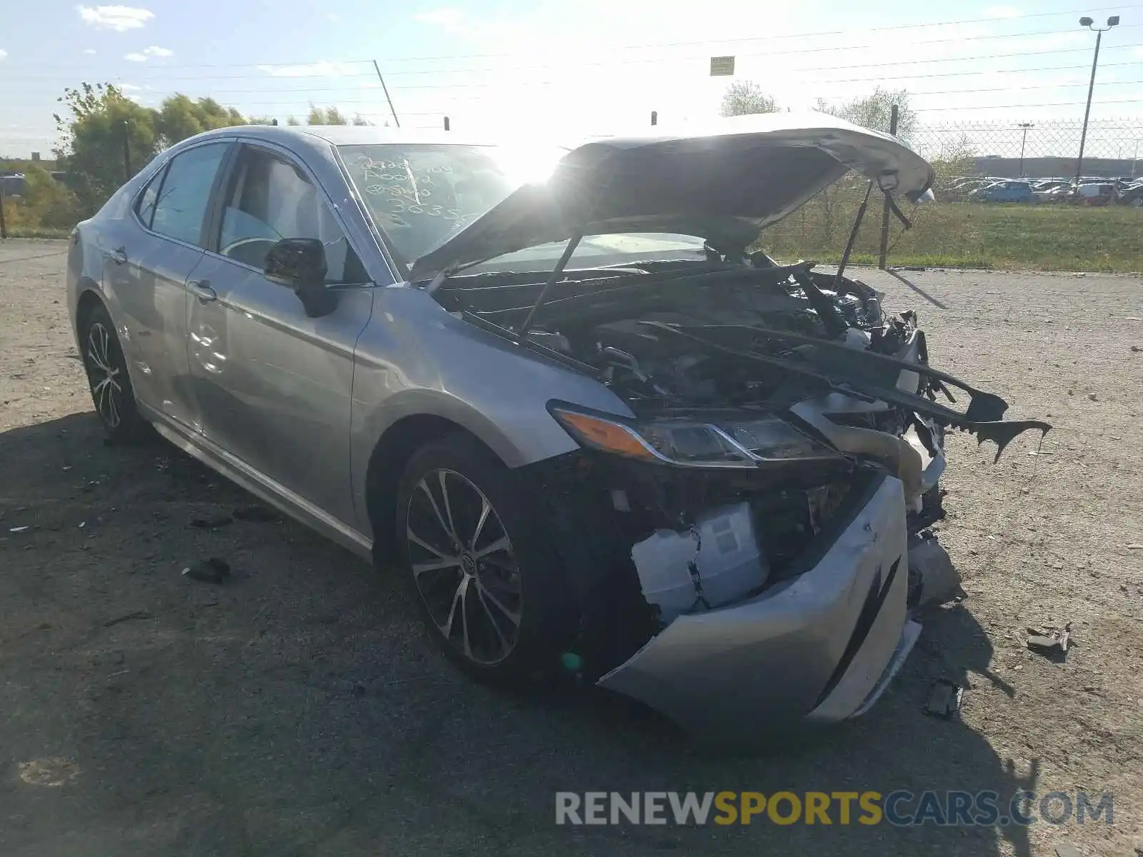 1 Photograph of a damaged car 4T1G11AK2LU363569 TOYOTA CAMRY 2020