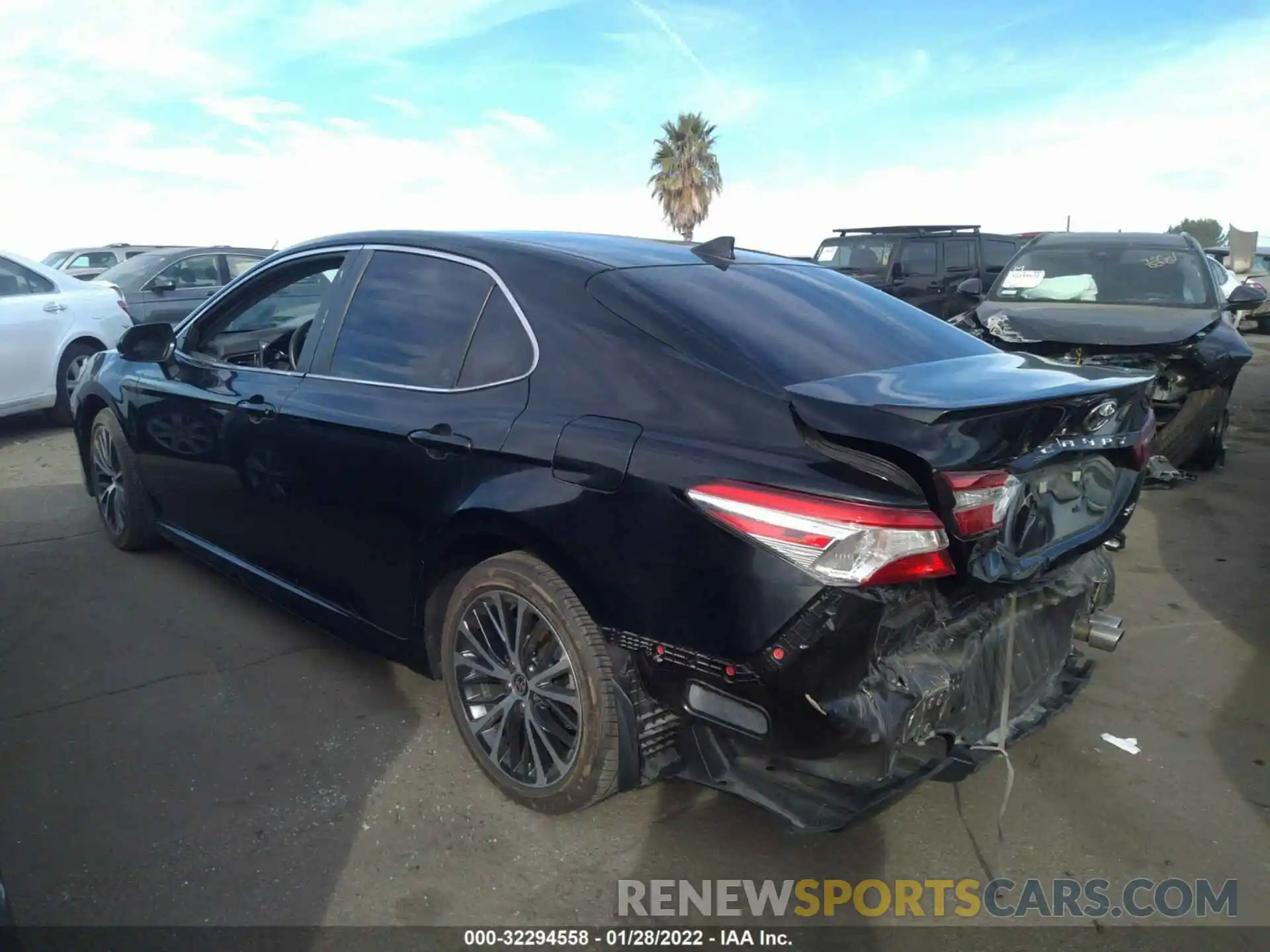 3 Photograph of a damaged car 4T1G11AK2LU364561 TOYOTA CAMRY 2020