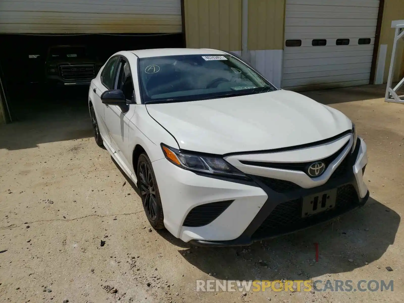 1 Photograph of a damaged car 4T1G11AK2LU379836 TOYOTA CAMRY 2020