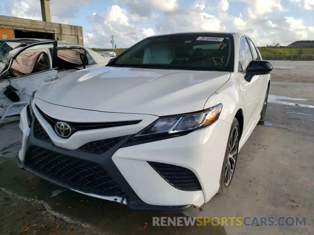 2 Photograph of a damaged car 4T1G11AK2LU380355 TOYOTA CAMRY 2020