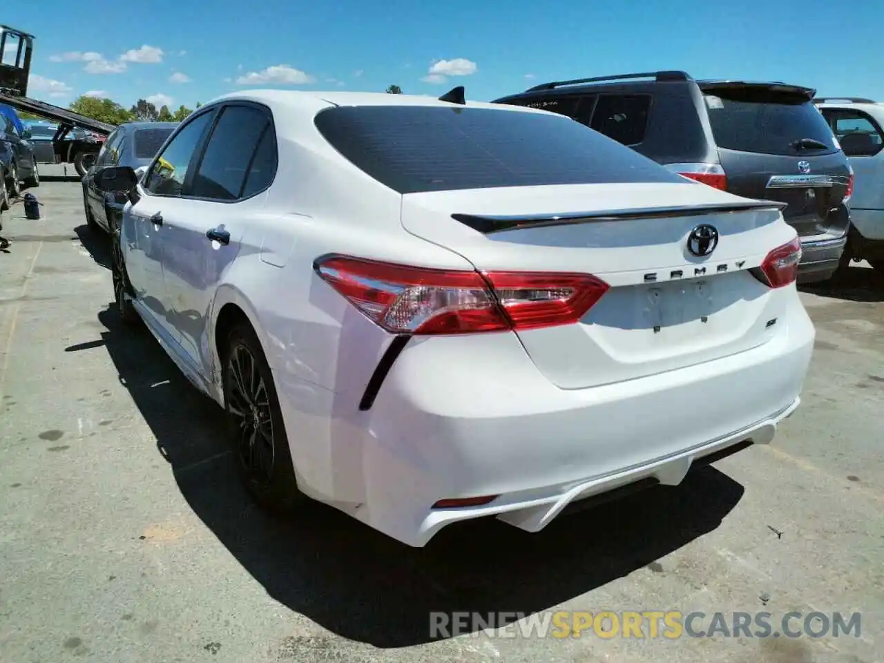 3 Photograph of a damaged car 4T1G11AK2LU381909 TOYOTA CAMRY 2020