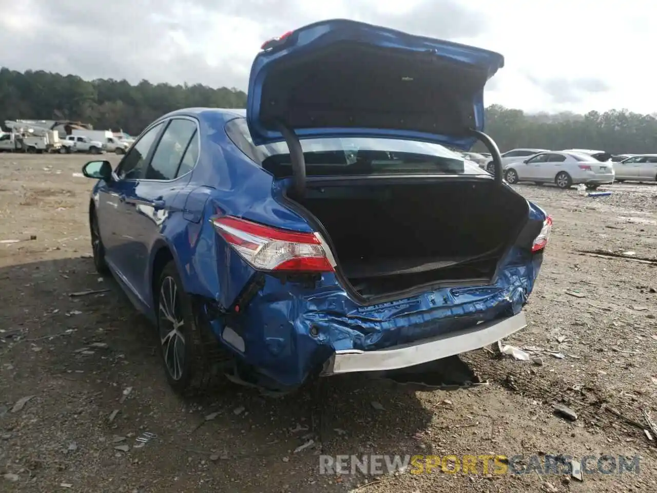 3 Photograph of a damaged car 4T1G11AK2LU382249 TOYOTA CAMRY 2020