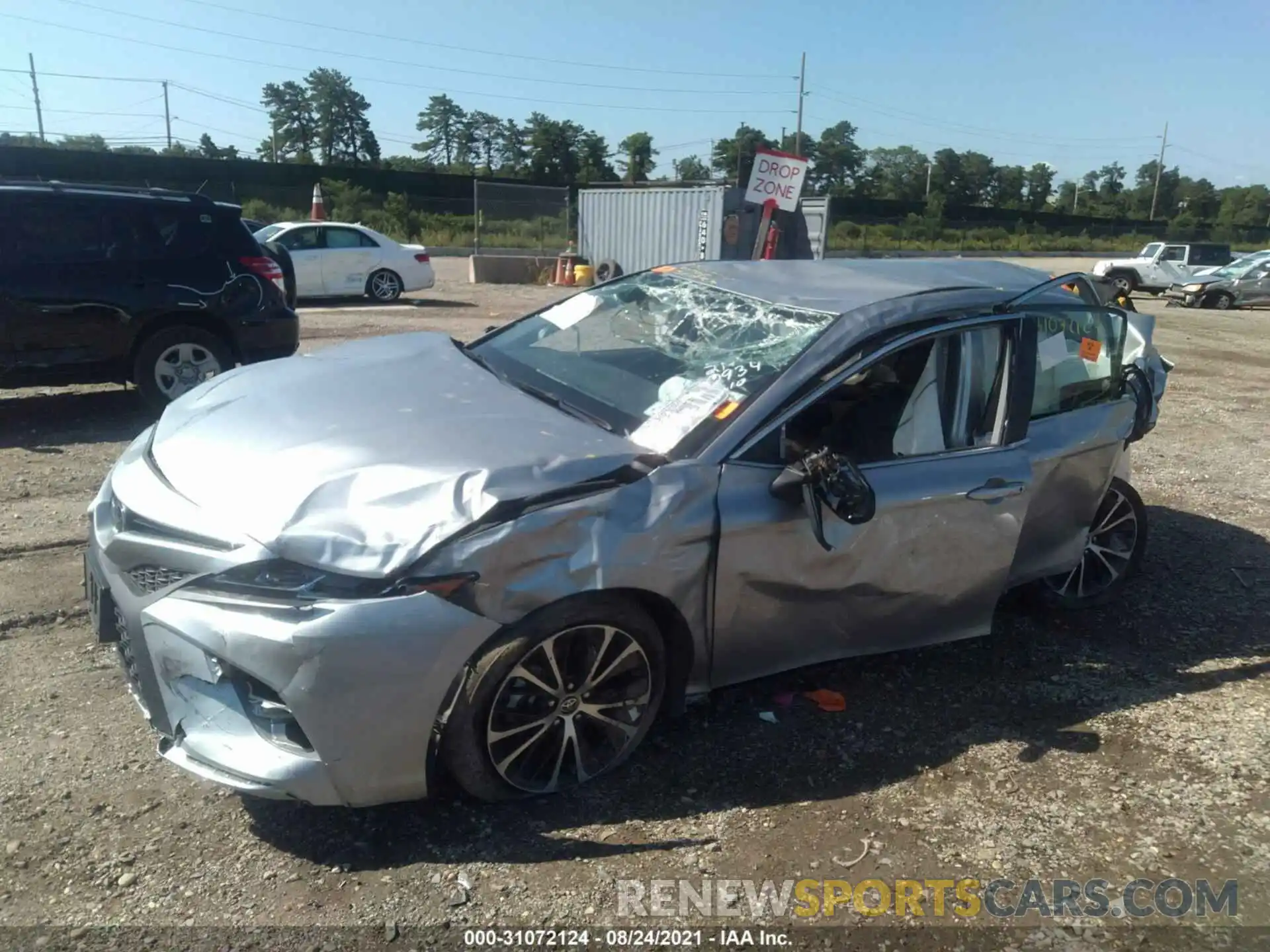 2 Photograph of a damaged car 4T1G11AK2LU384616 TOYOTA CAMRY 2020