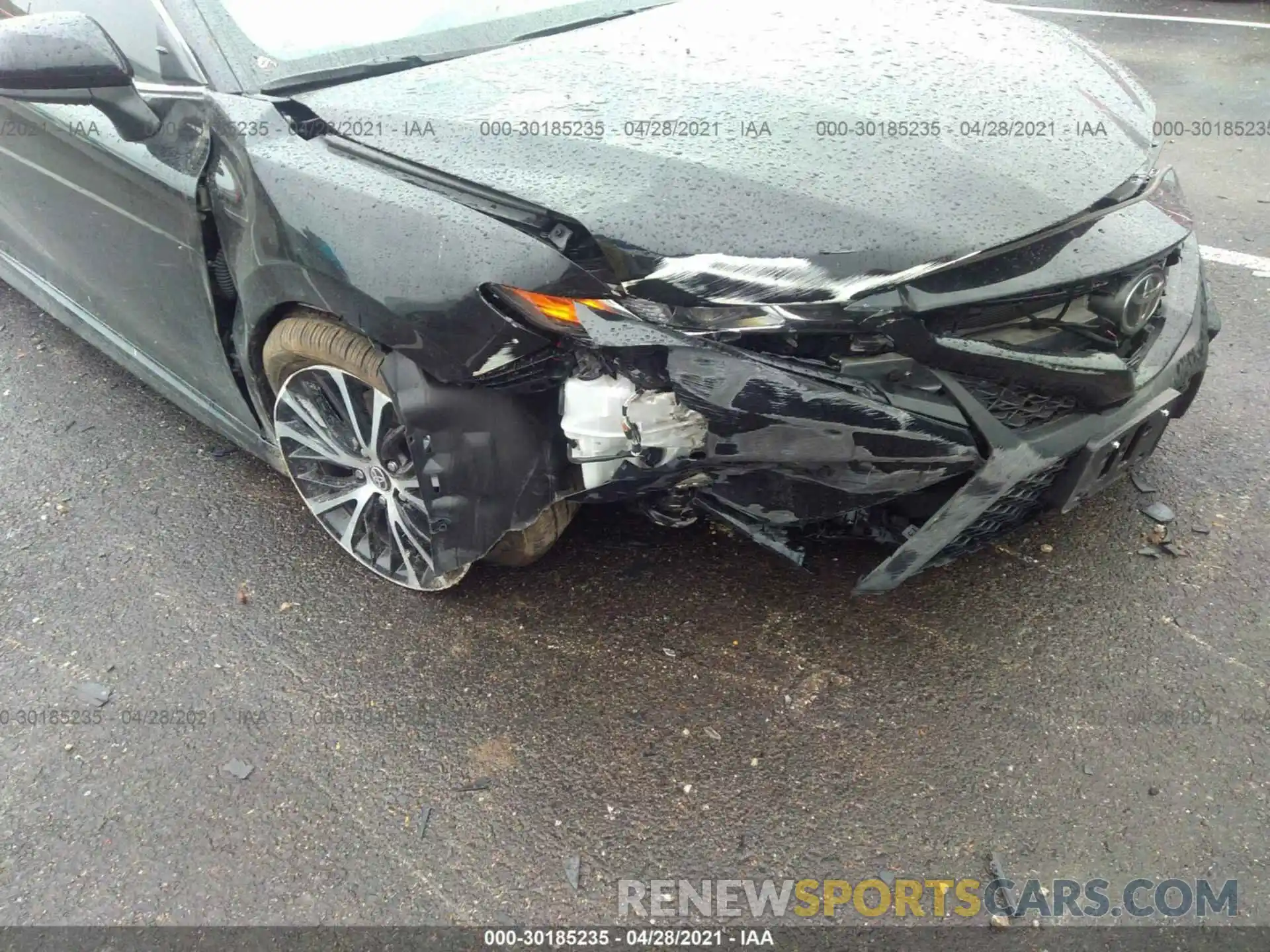 6 Photograph of a damaged car 4T1G11AK2LU389752 TOYOTA CAMRY 2020