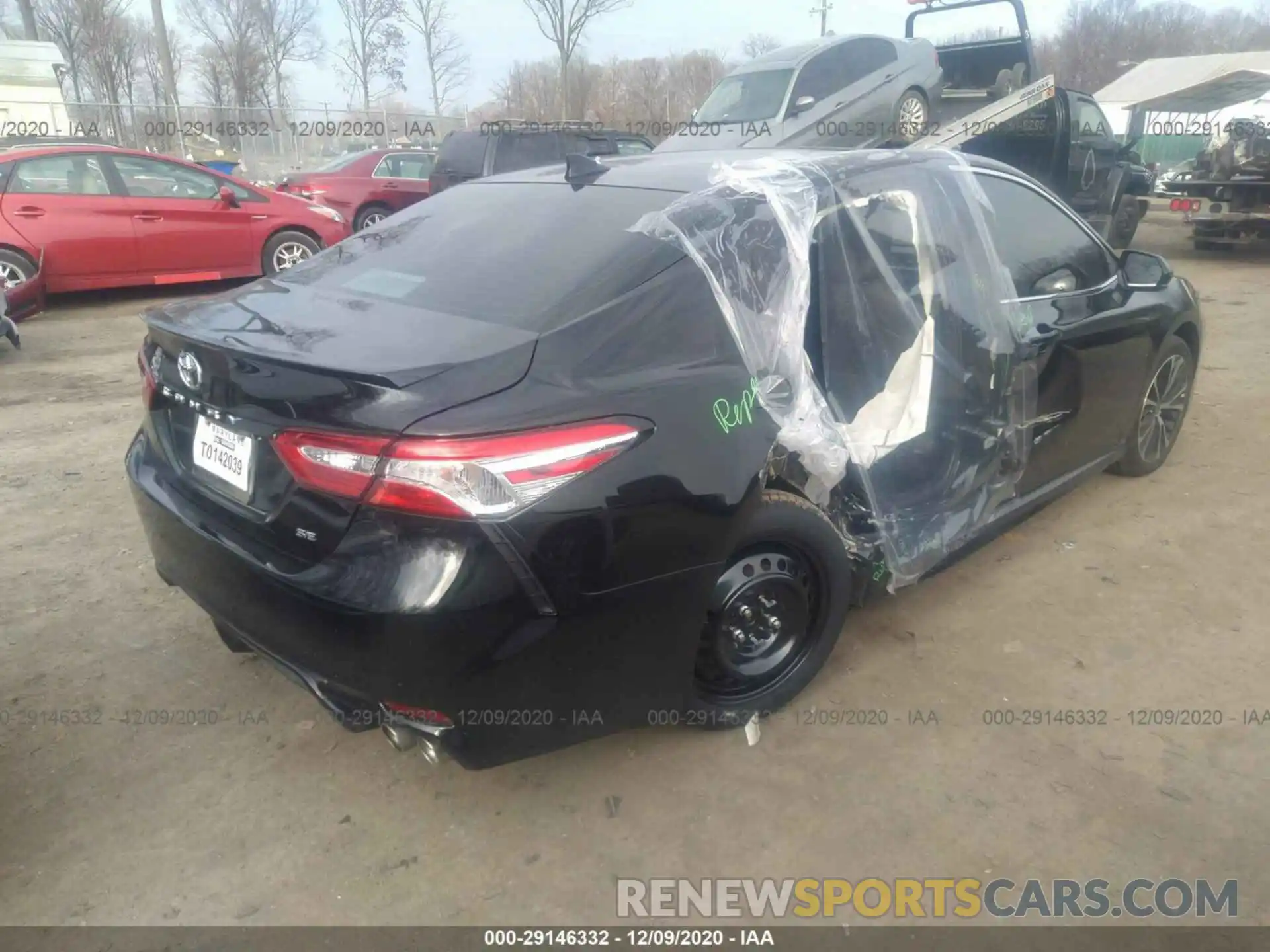 4 Photograph of a damaged car 4T1G11AK2LU390237 TOYOTA CAMRY 2020