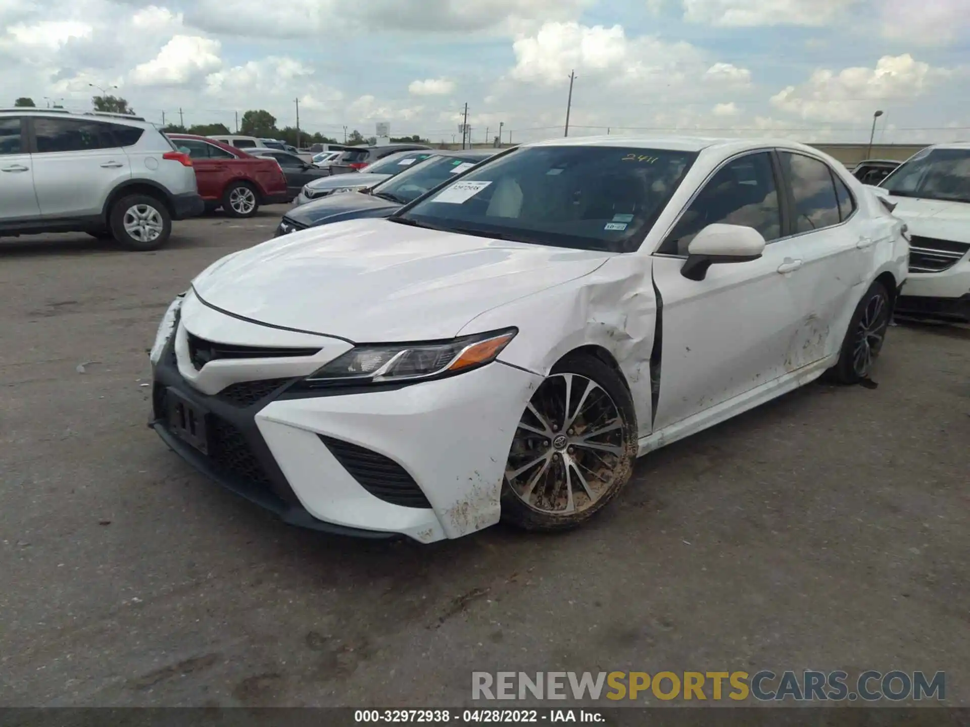 2 Photograph of a damaged car 4T1G11AK2LU392411 TOYOTA CAMRY 2020