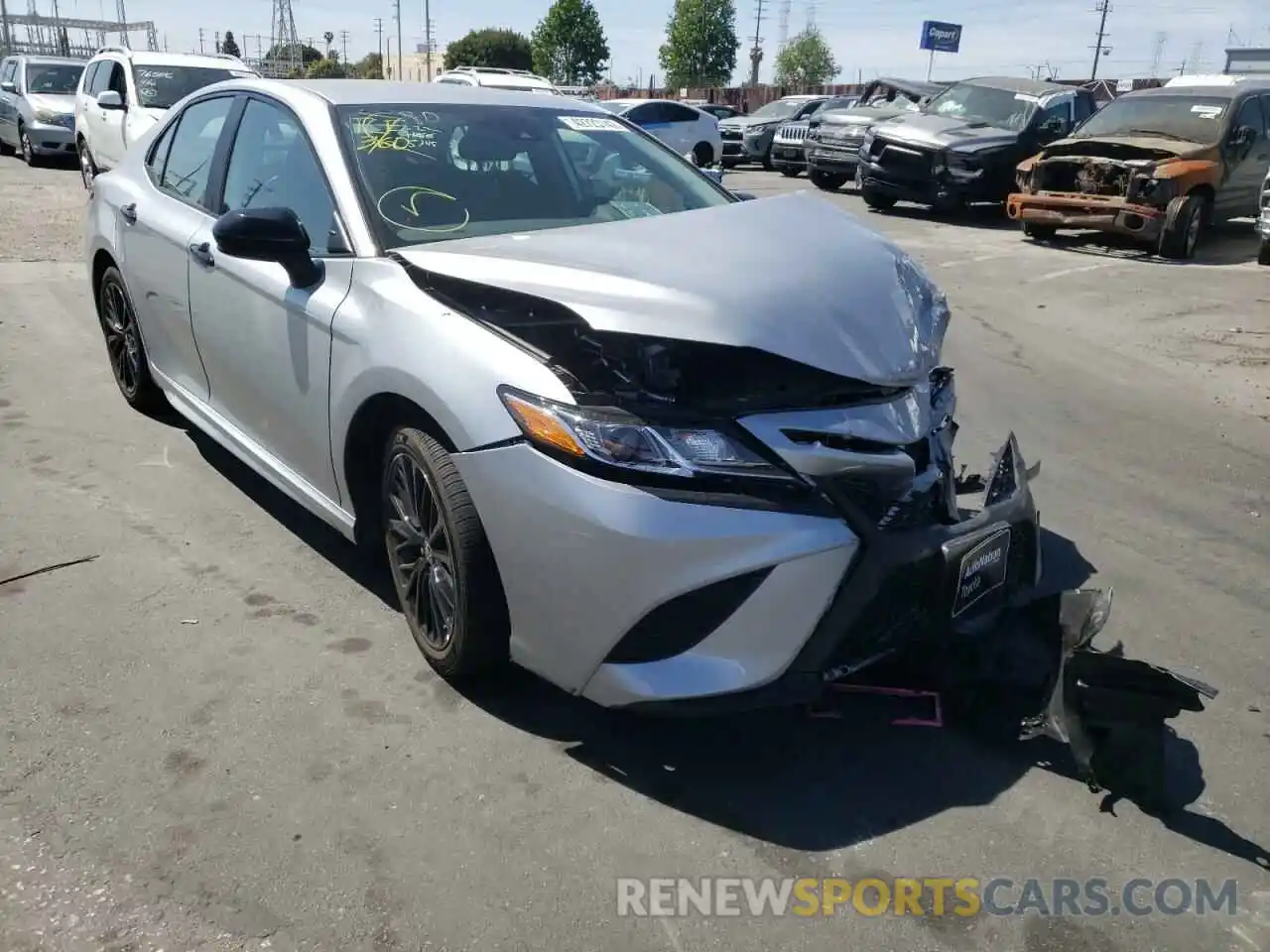 1 Photograph of a damaged car 4T1G11AK2LU395745 TOYOTA CAMRY 2020