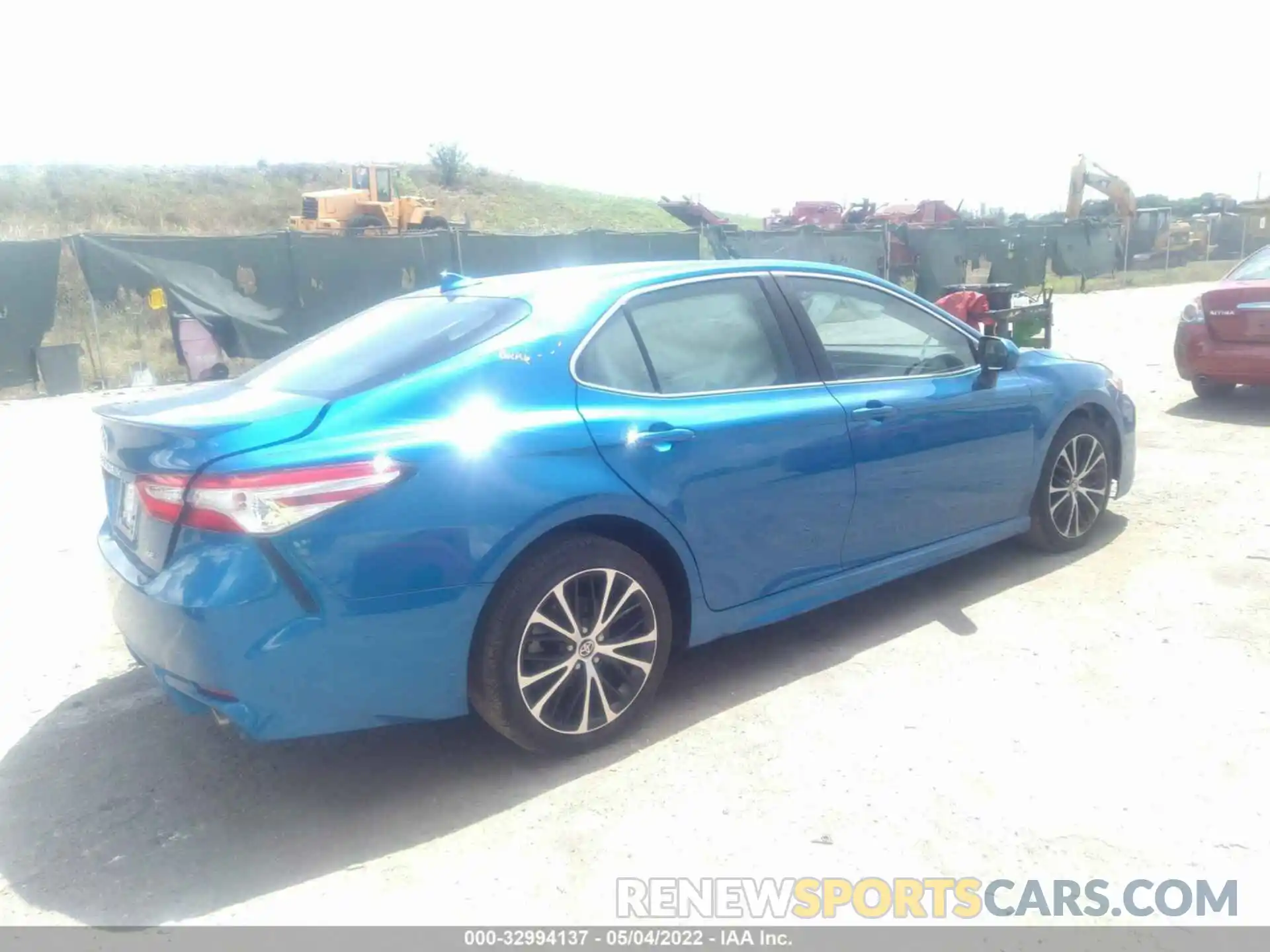 4 Photograph of a damaged car 4T1G11AK2LU402225 TOYOTA CAMRY 2020