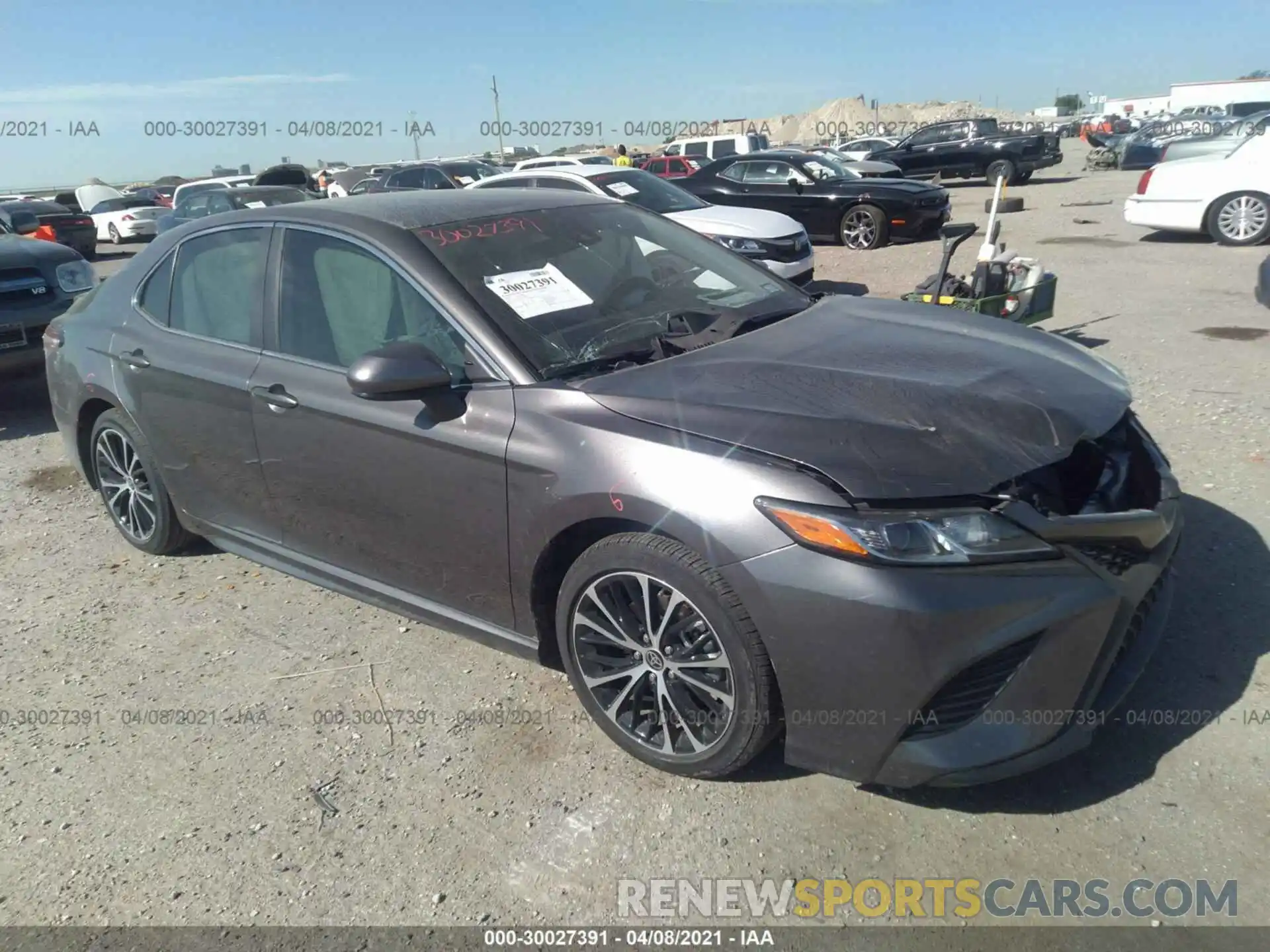 1 Photograph of a damaged car 4T1G11AK2LU504799 TOYOTA CAMRY 2020