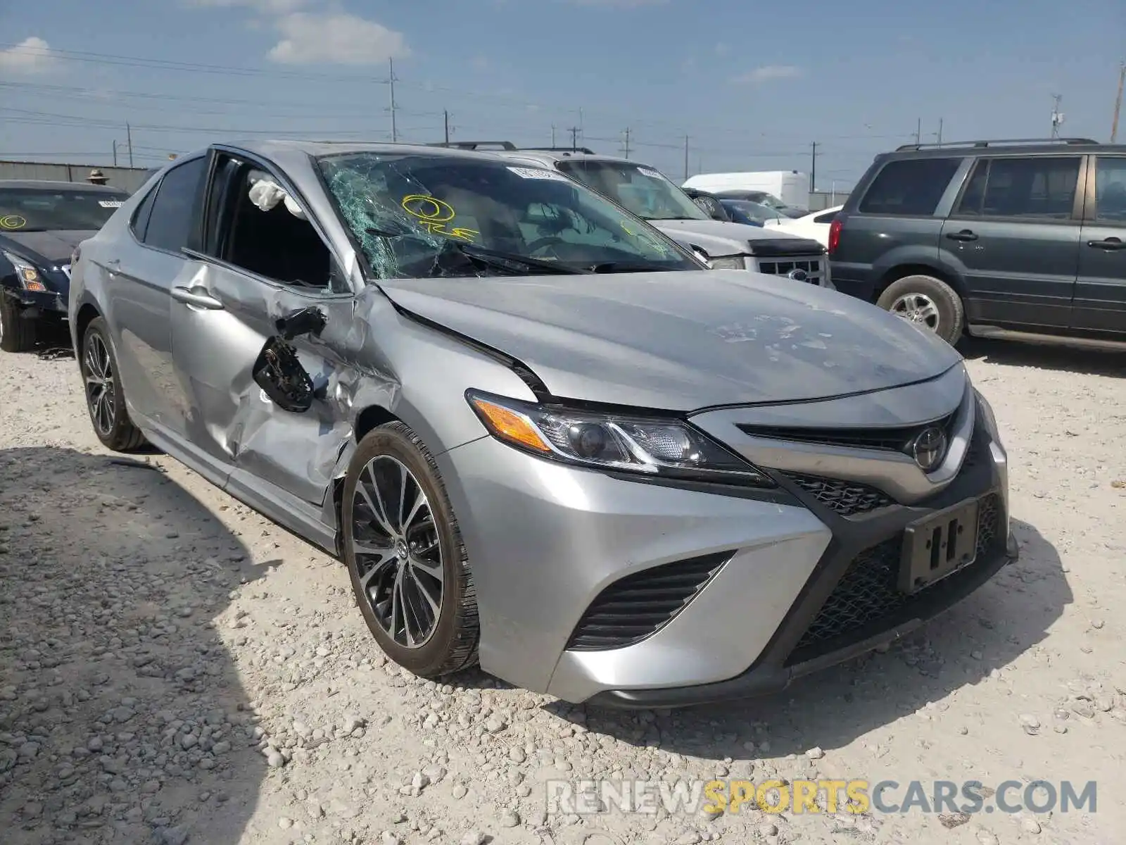 1 Photograph of a damaged car 4T1G11AK2LU860363 TOYOTA CAMRY 2020