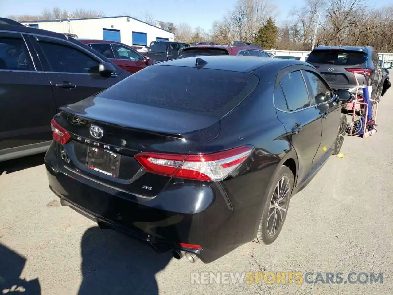 4 Photograph of a damaged car 4T1G11AK2LU864591 TOYOTA CAMRY 2020