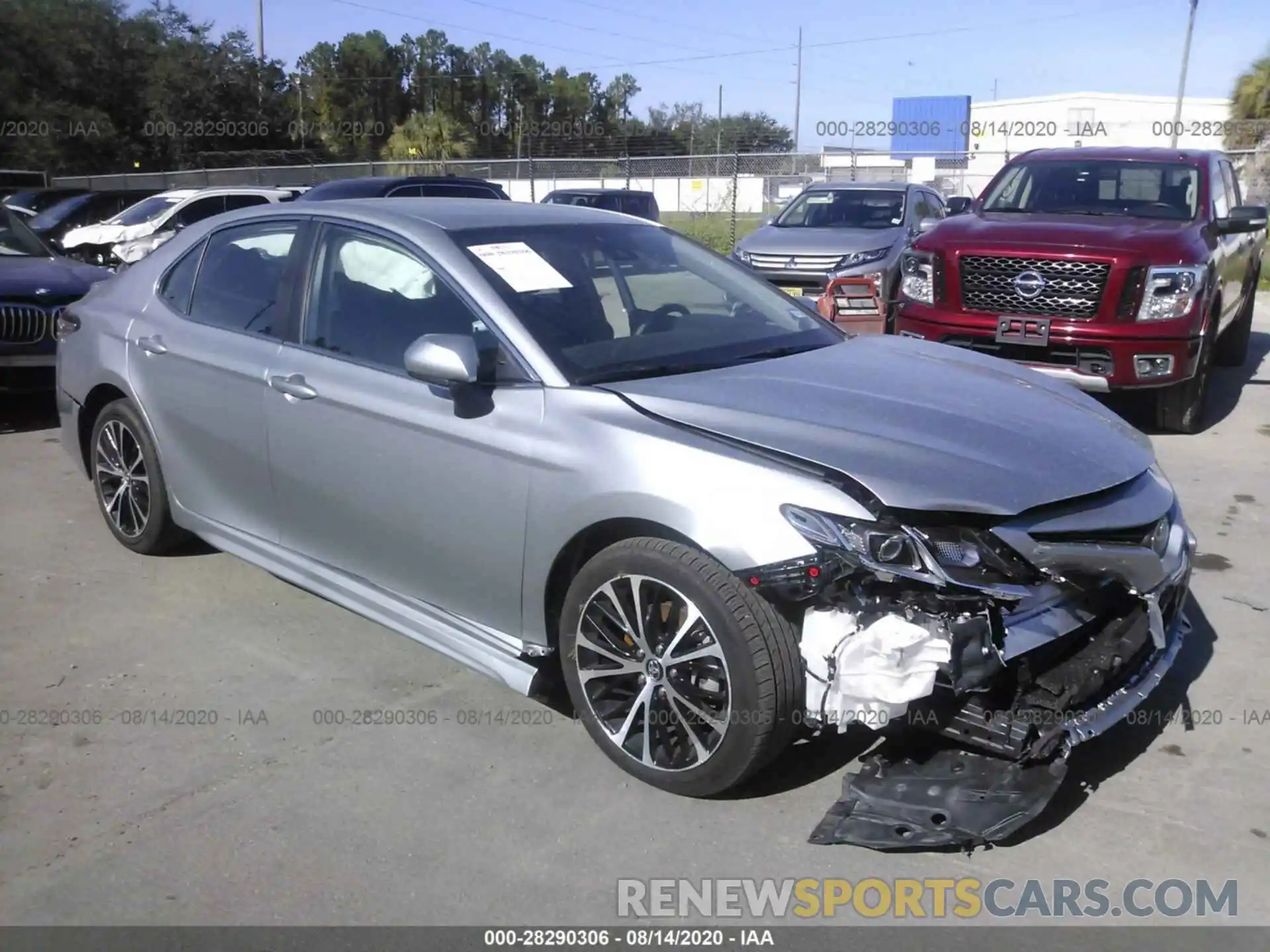 1 Photograph of a damaged car 4T1G11AK2LU885134 TOYOTA CAMRY 2020