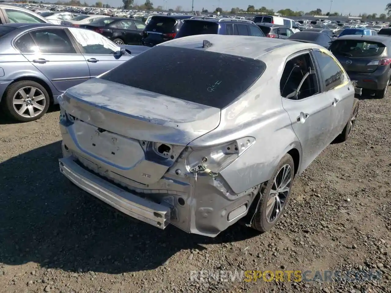 4 Photograph of a damaged car 4T1G11AK2LU886803 TOYOTA CAMRY 2020