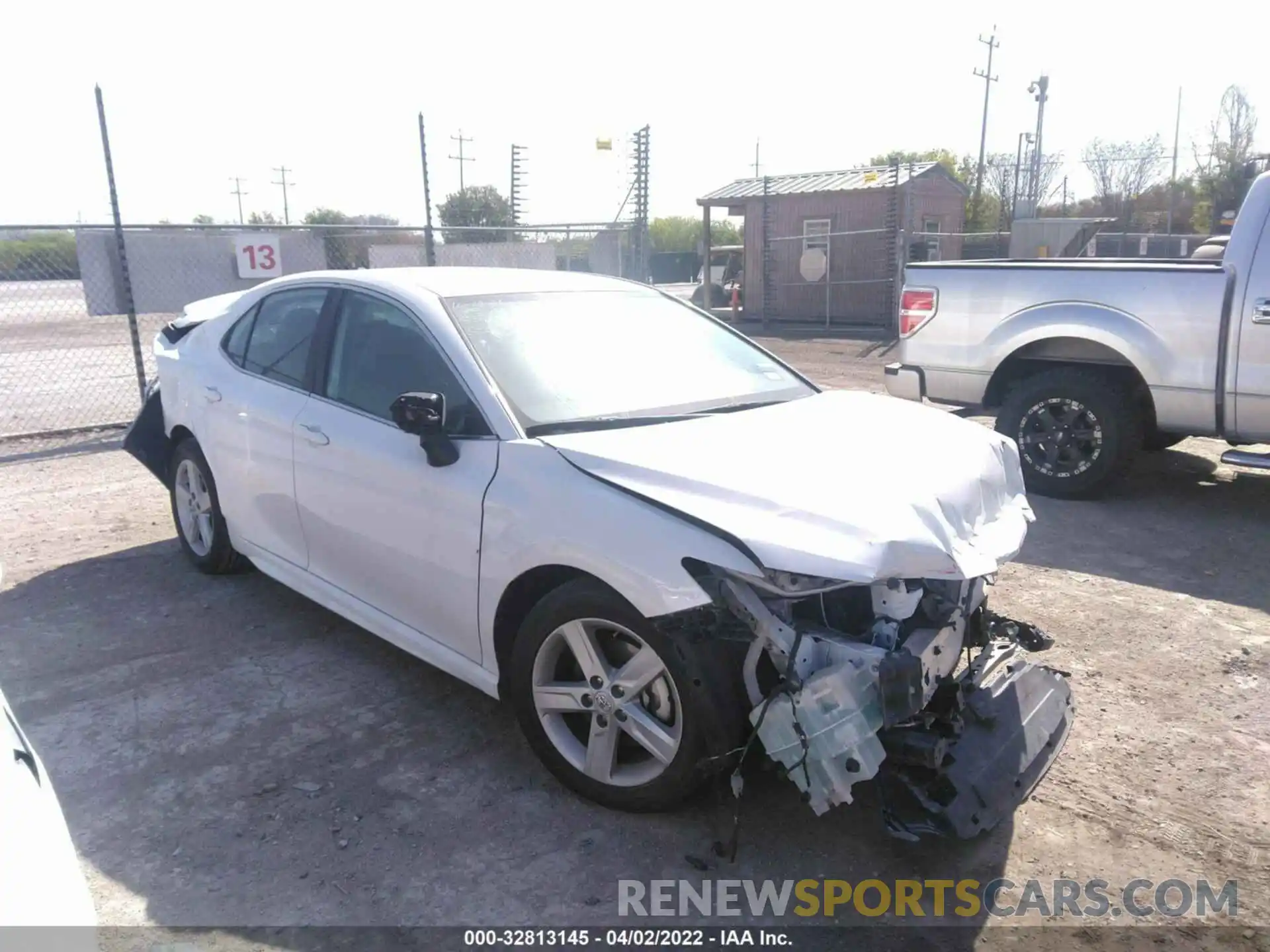 1 Photograph of a damaged car 4T1G11AK2LU887739 TOYOTA CAMRY 2020