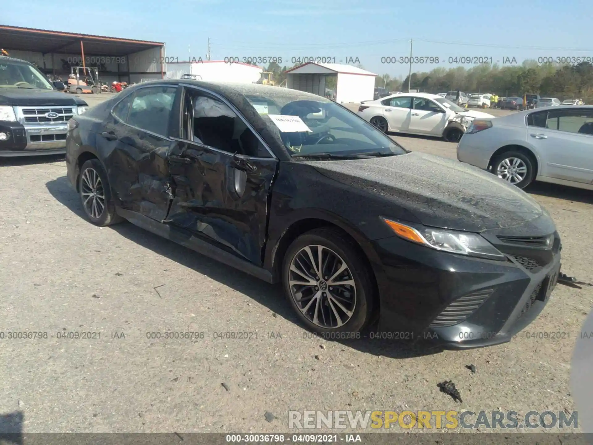 1 Photograph of a damaged car 4T1G11AK2LU888762 TOYOTA CAMRY 2020