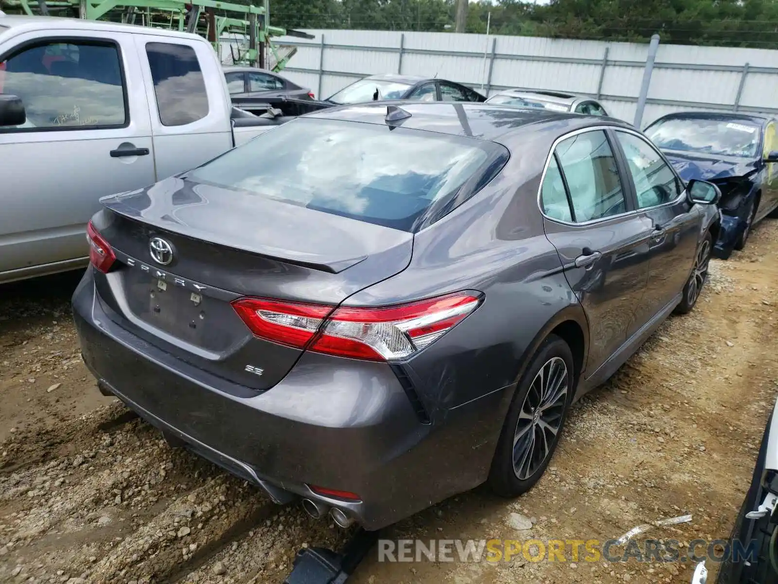 4 Photograph of a damaged car 4T1G11AK2LU890477 TOYOTA CAMRY 2020