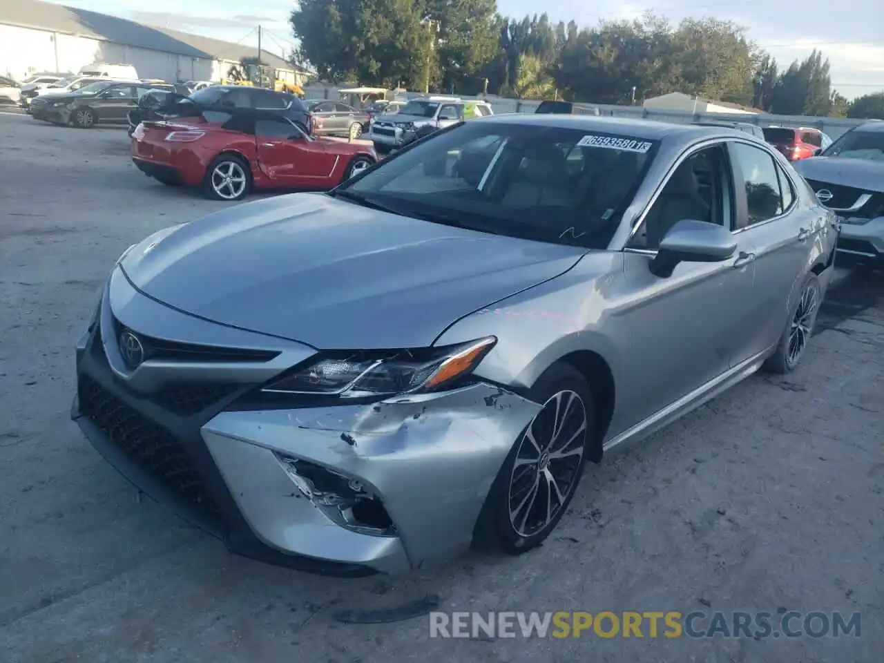 2 Photograph of a damaged car 4T1G11AK2LU892150 TOYOTA CAMRY 2020