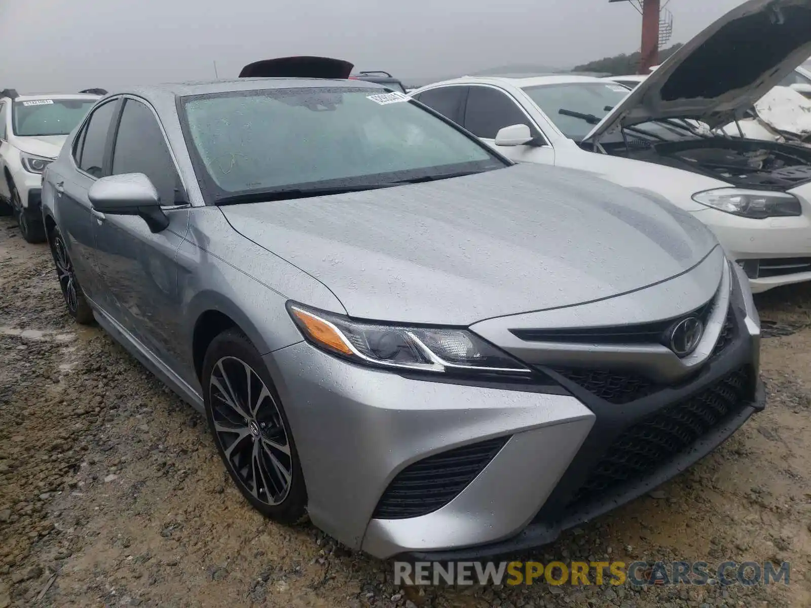 1 Photograph of a damaged car 4T1G11AK2LU892780 TOYOTA CAMRY 2020