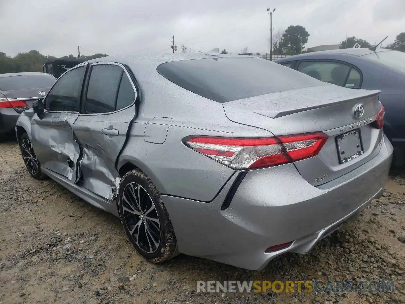 3 Photograph of a damaged car 4T1G11AK2LU892780 TOYOTA CAMRY 2020