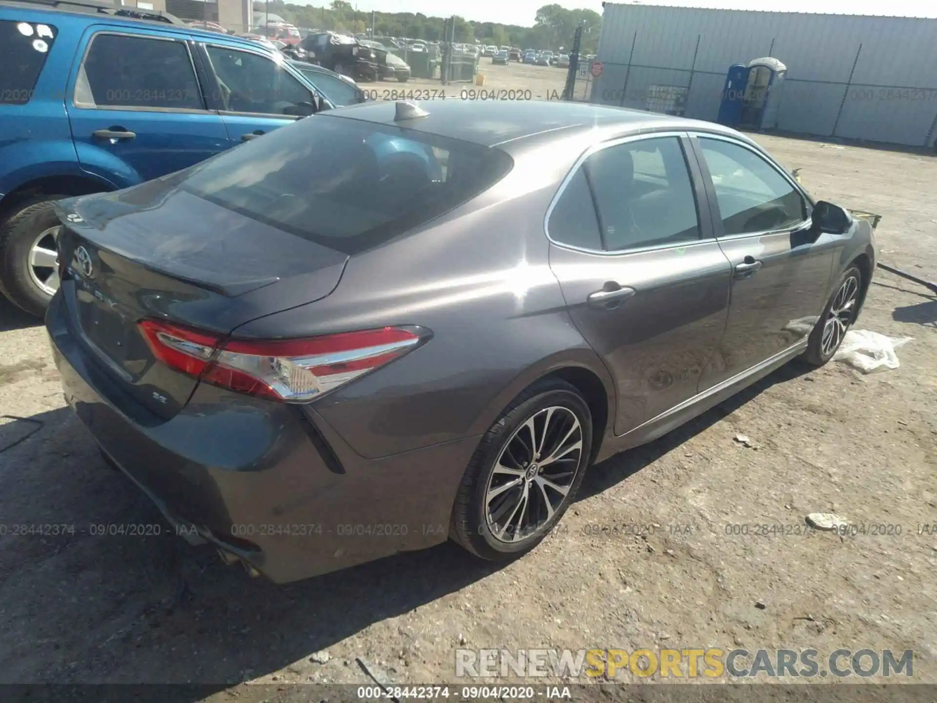 4 Photograph of a damaged car 4T1G11AK2LU895078 TOYOTA CAMRY 2020