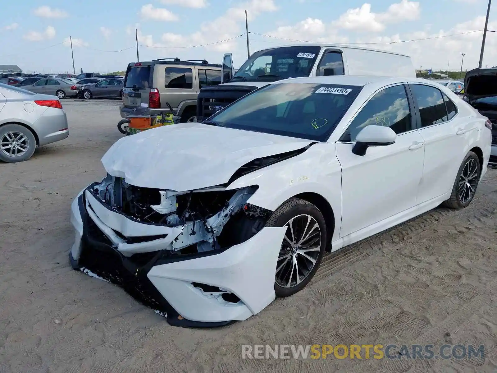 2 Photograph of a damaged car 4T1G11AK2LU896764 TOYOTA CAMRY 2020