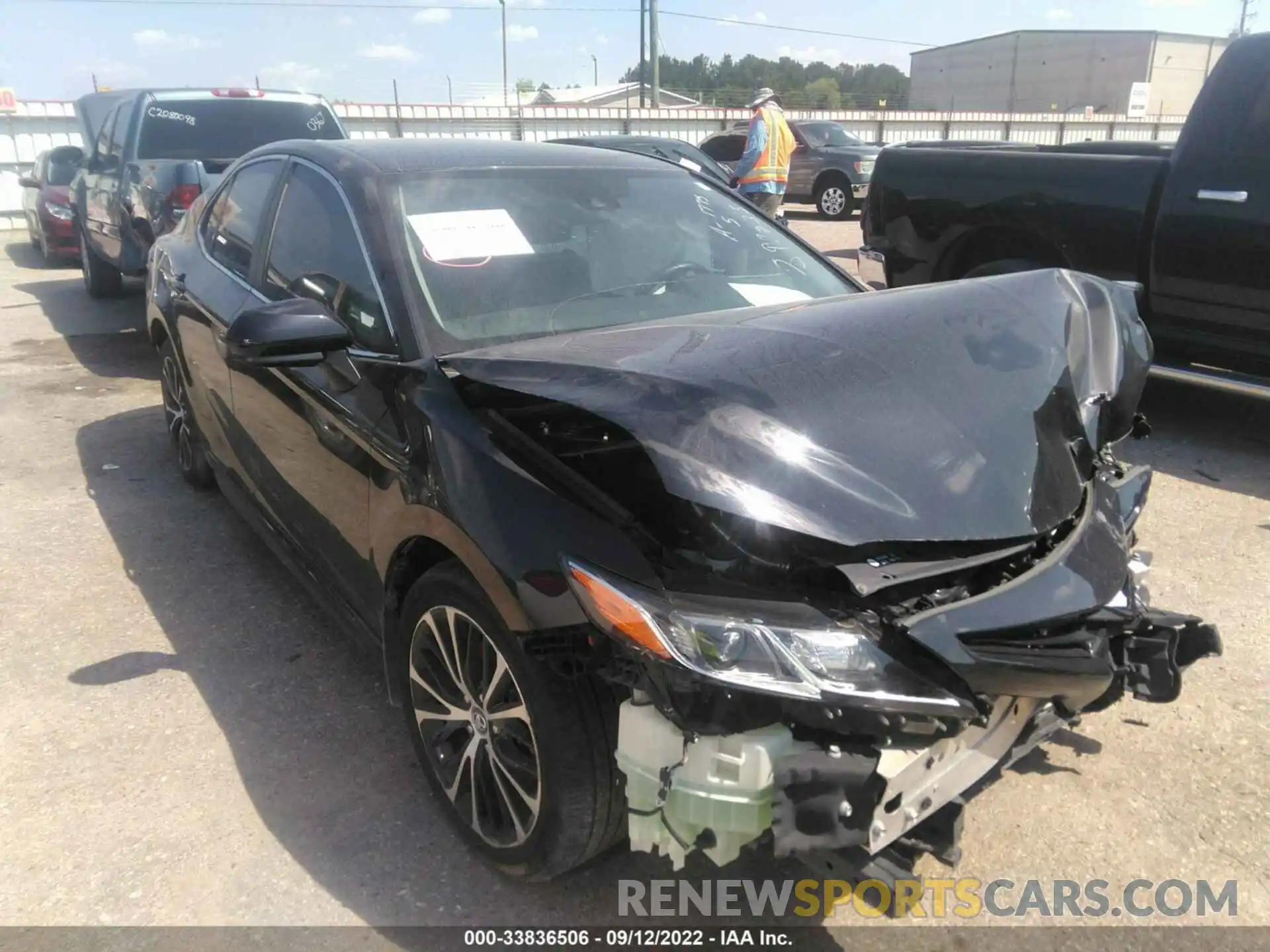 1 Photograph of a damaged car 4T1G11AK2LU897235 TOYOTA CAMRY 2020