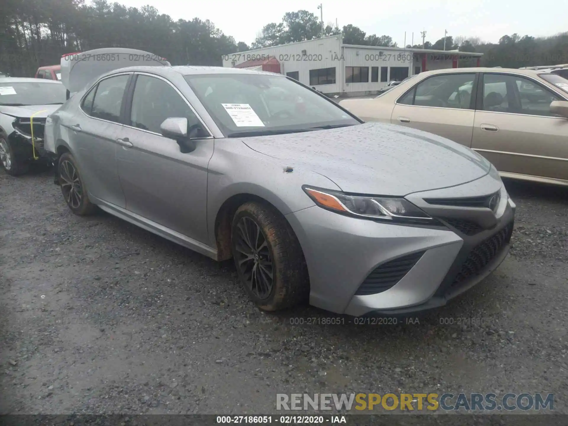 1 Photograph of a damaged car 4T1G11AK2LU906273 TOYOTA CAMRY 2020