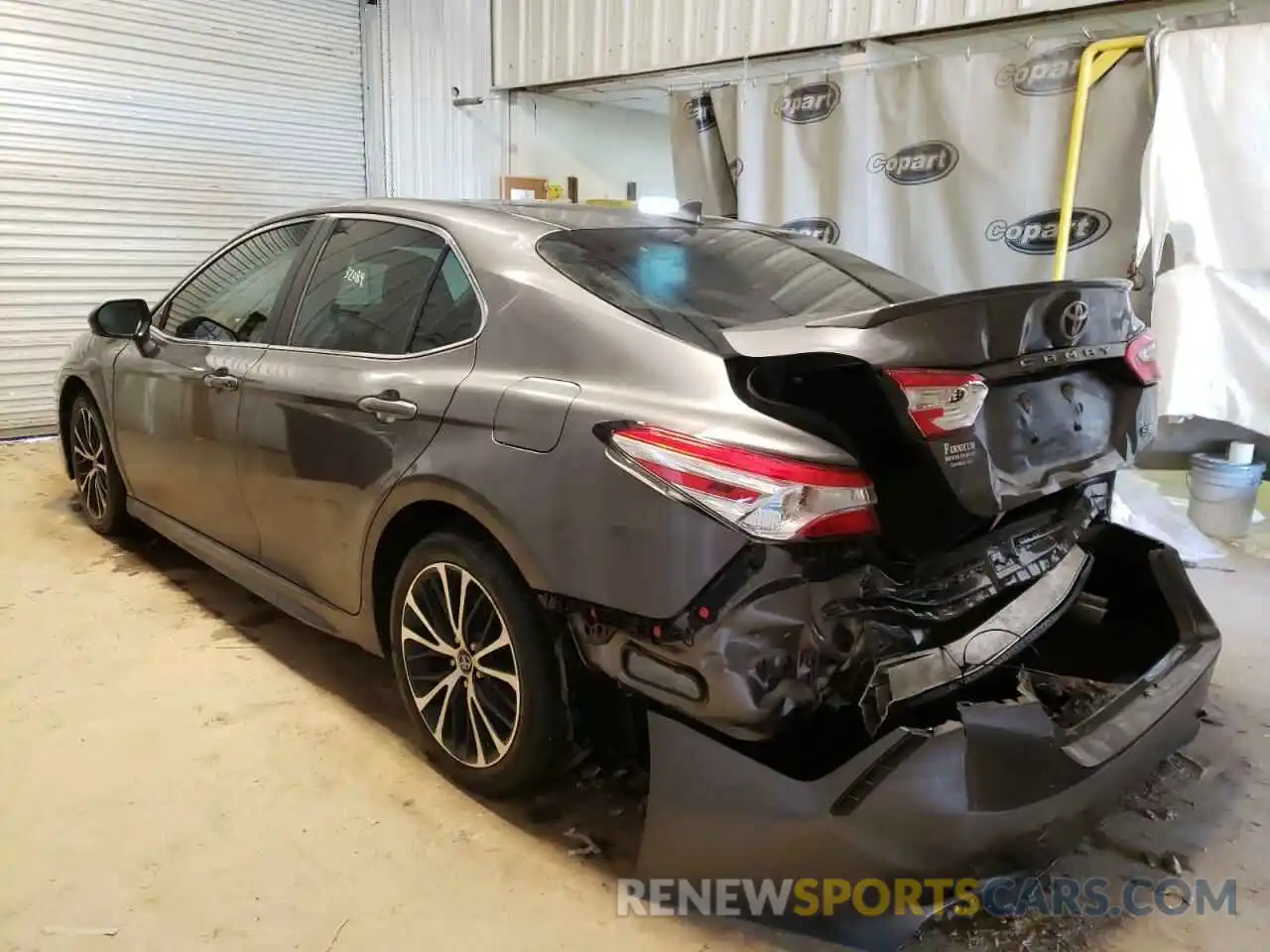 3 Photograph of a damaged car 4T1G11AK2LU911490 TOYOTA CAMRY 2020