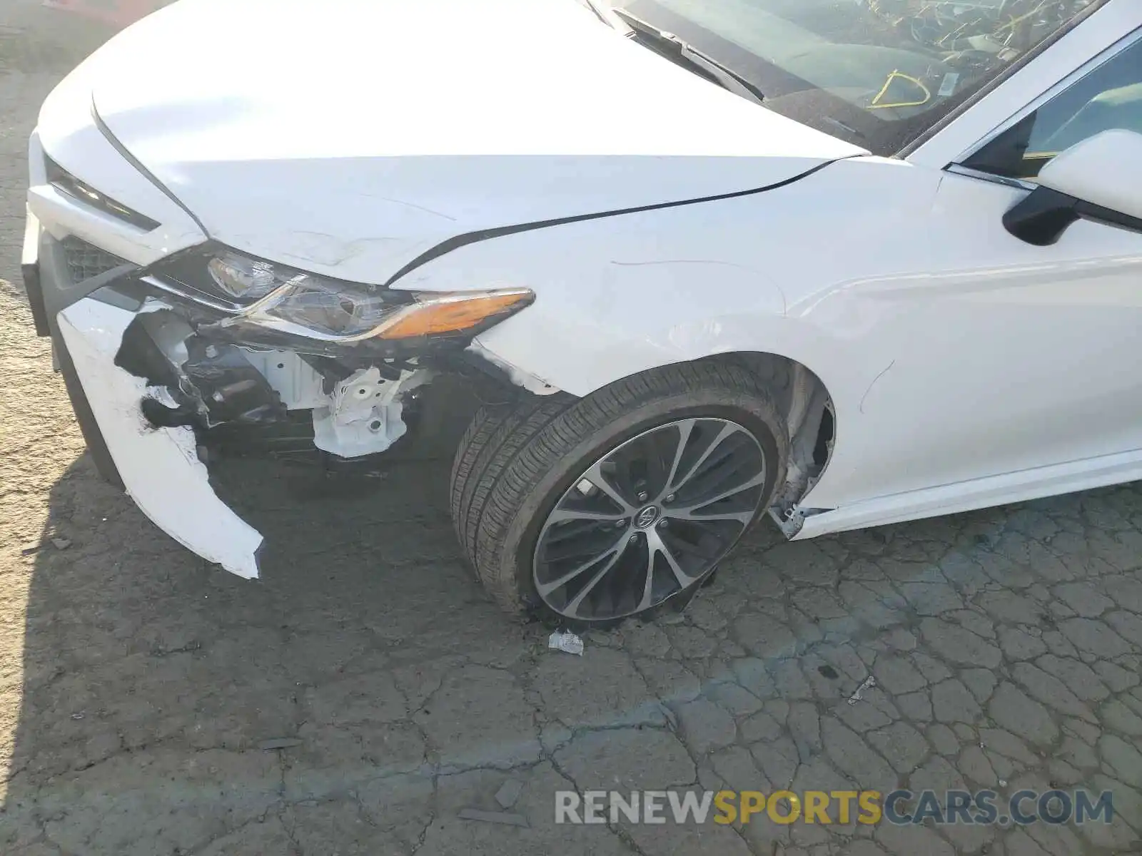 9 Photograph of a damaged car 4T1G11AK2LU912249 TOYOTA CAMRY 2020