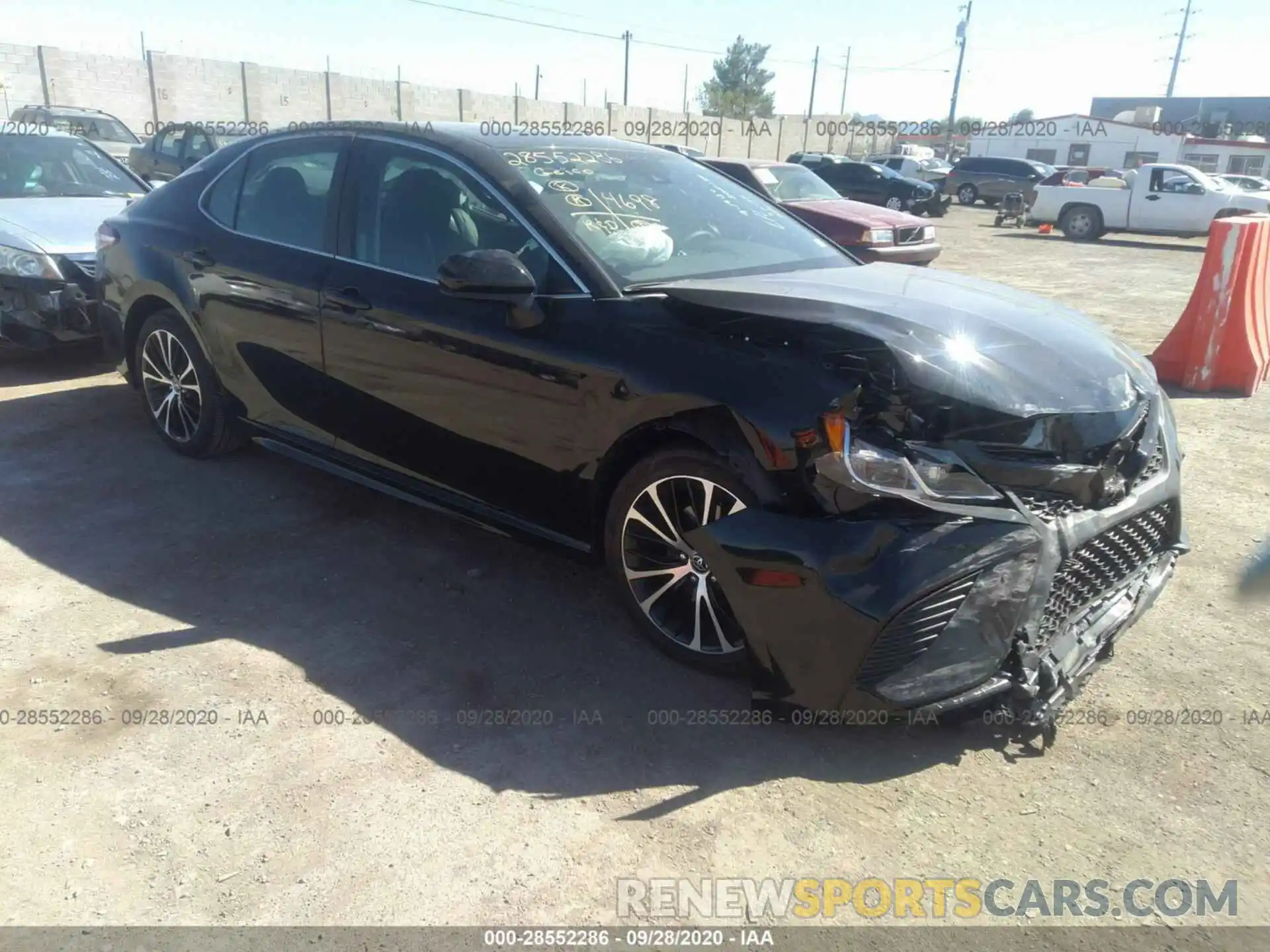 1 Photograph of a damaged car 4T1G11AK2LU920271 TOYOTA CAMRY 2020