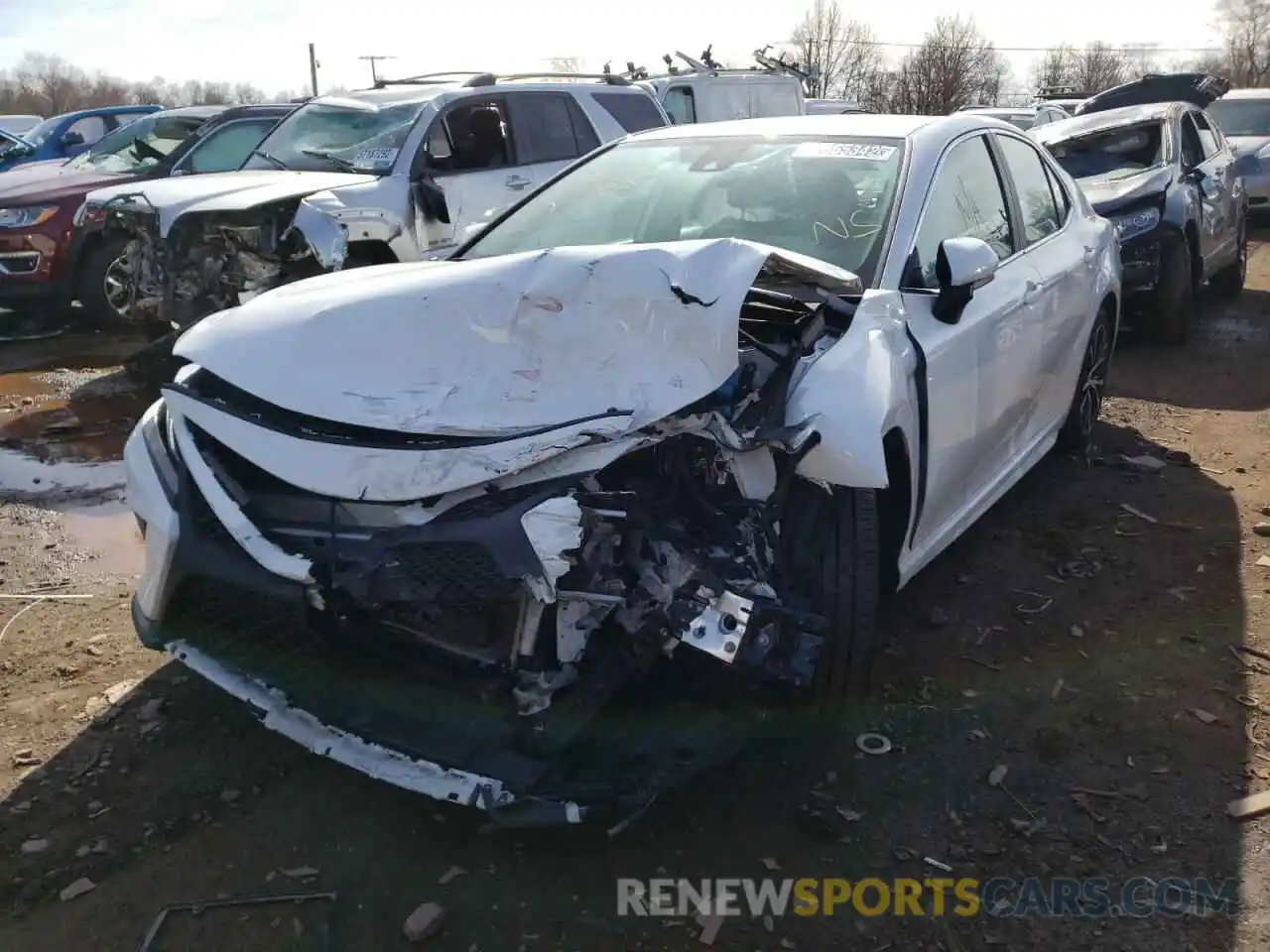 2 Photograph of a damaged car 4T1G11AK2LU930637 TOYOTA CAMRY 2020