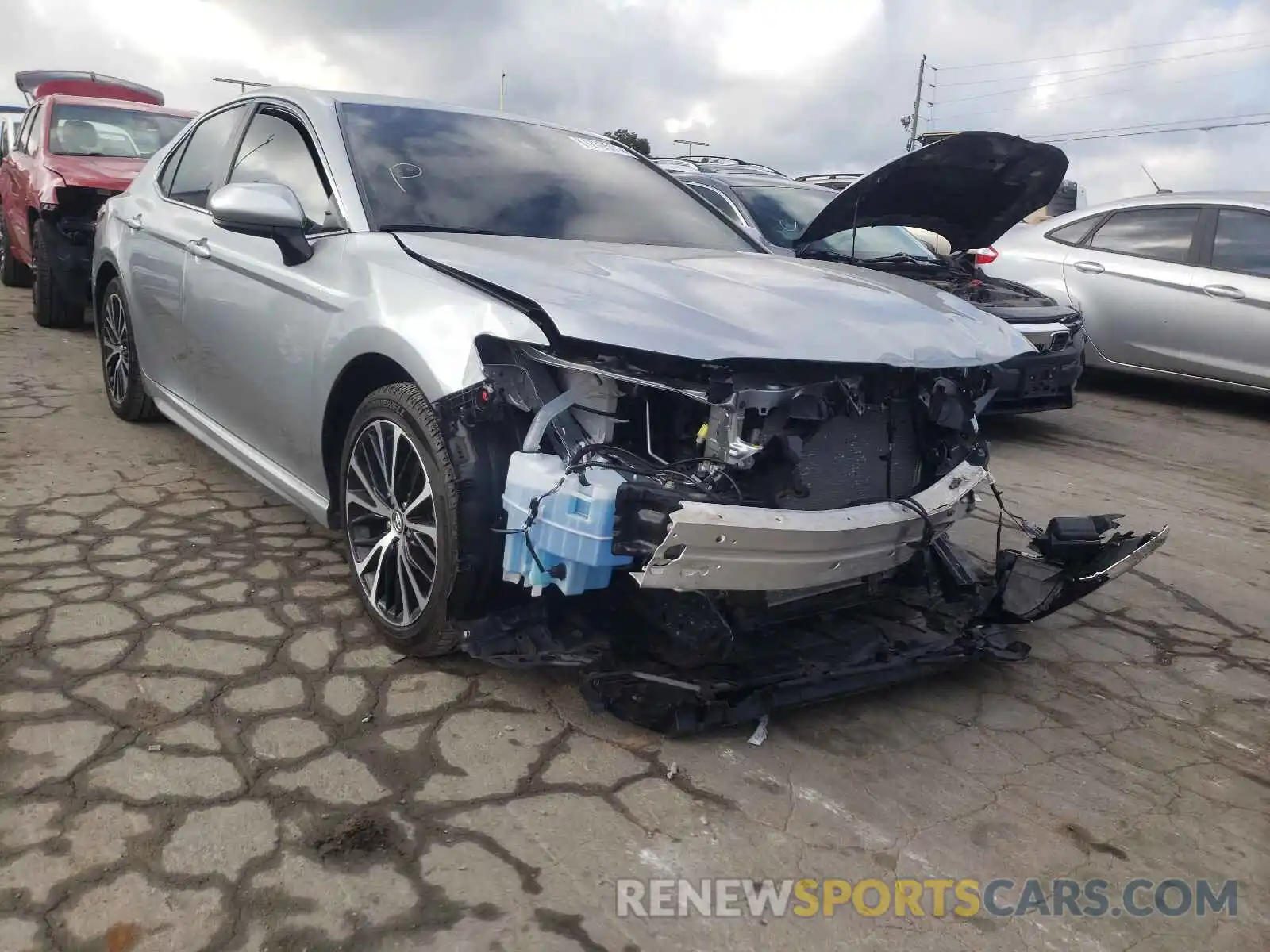 1 Photograph of a damaged car 4T1G11AK2LU931920 TOYOTA CAMRY 2020