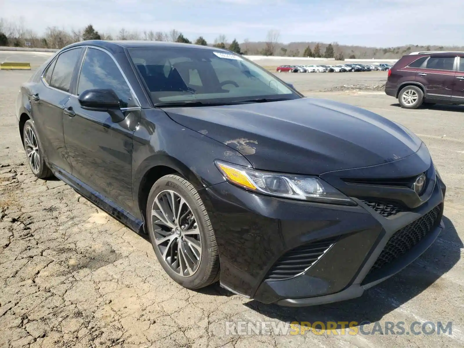 1 Photograph of a damaged car 4T1G11AK2LU937877 TOYOTA CAMRY 2020