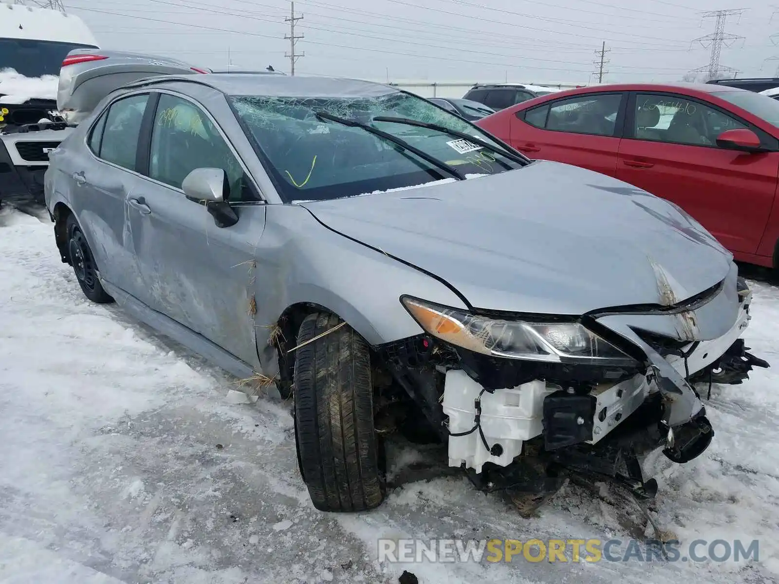 1 Photograph of a damaged car 4T1G11AK2LU941041 TOYOTA CAMRY 2020