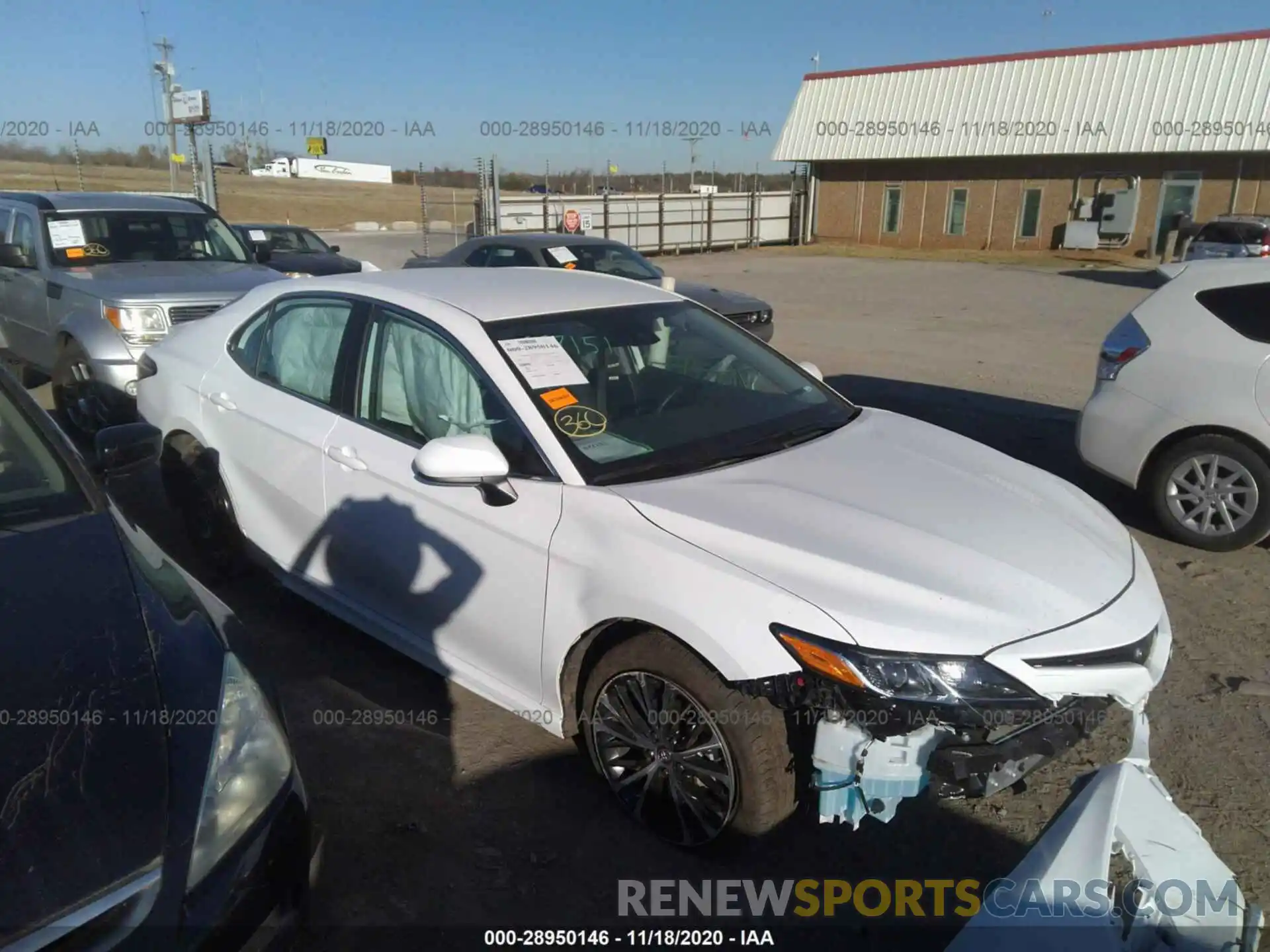 1 Photograph of a damaged car 4T1G11AK2LU943453 TOYOTA CAMRY 2020