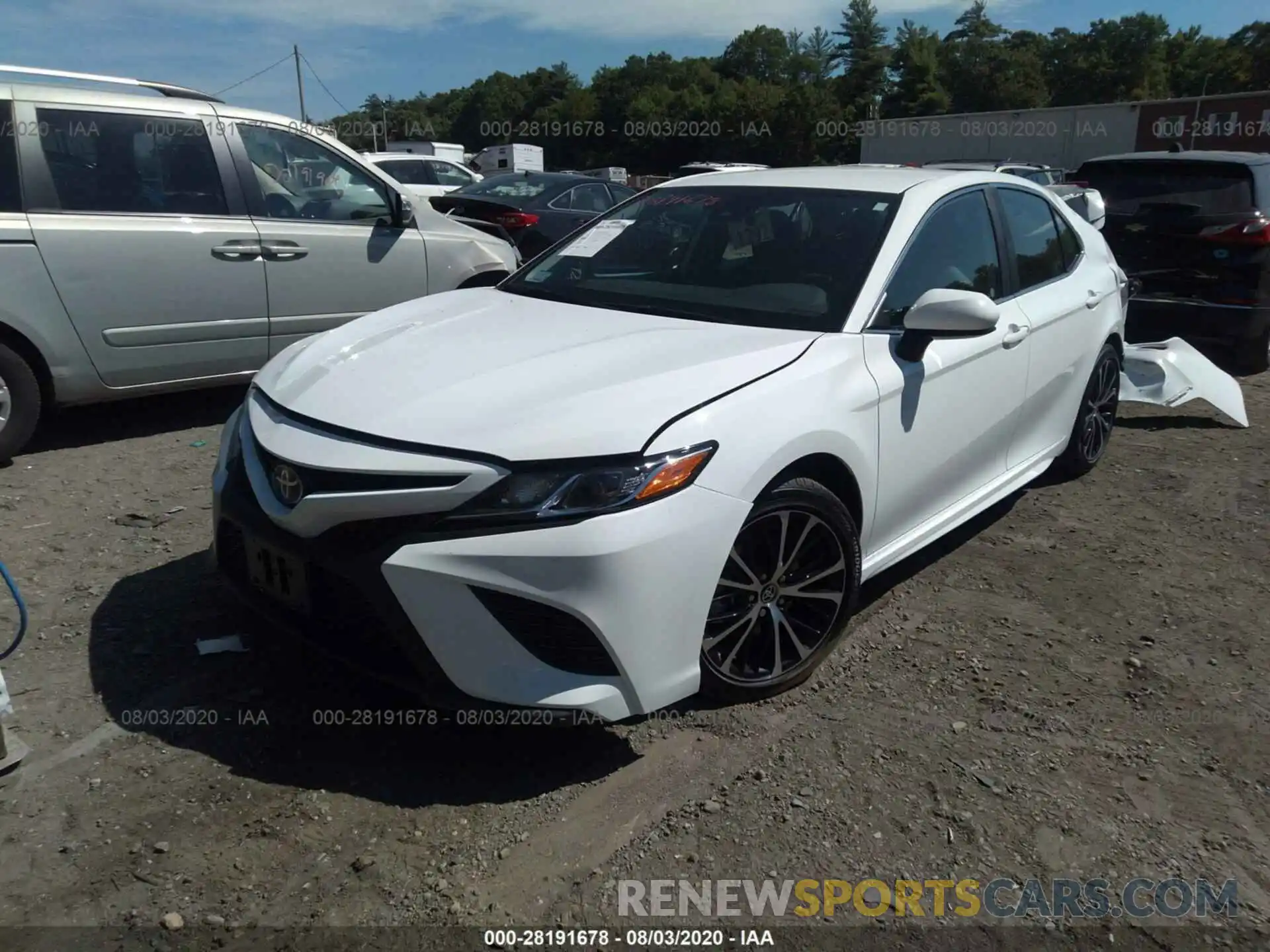 2 Photograph of a damaged car 4T1G11AK2LU946384 TOYOTA CAMRY 2020