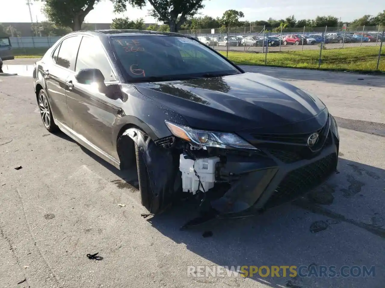 1 Photograph of a damaged car 4T1G11AK2LU947535 TOYOTA CAMRY 2020