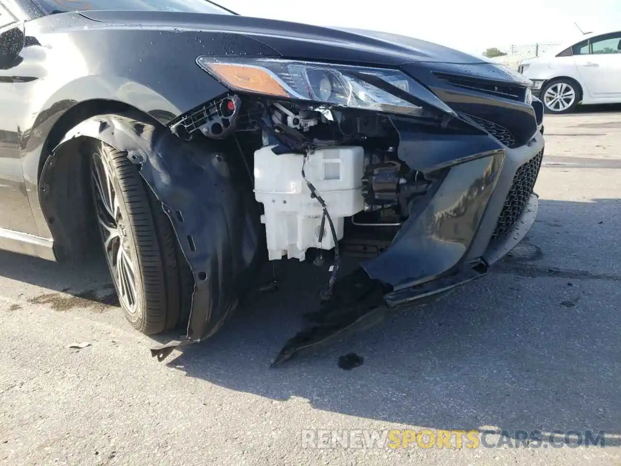 9 Photograph of a damaged car 4T1G11AK2LU947535 TOYOTA CAMRY 2020