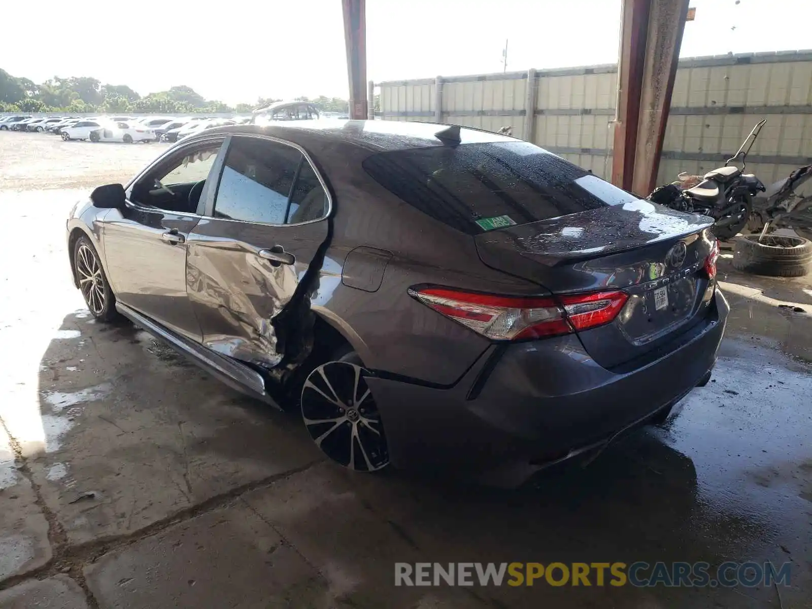 3 Photograph of a damaged car 4T1G11AK2LU961273 TOYOTA CAMRY 2020